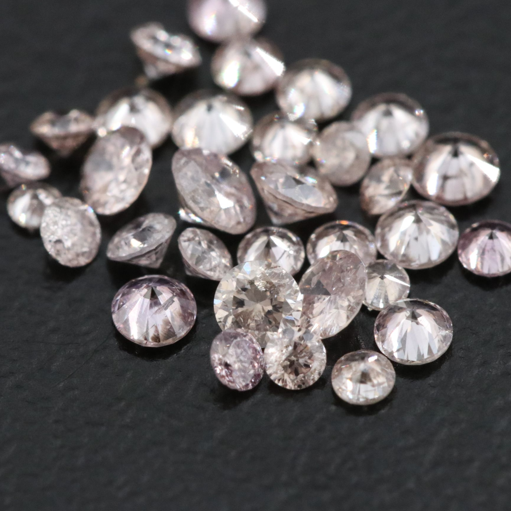 Loose 1.01 CTW Diamond Lot Featuring Fancy Pink Diamonds