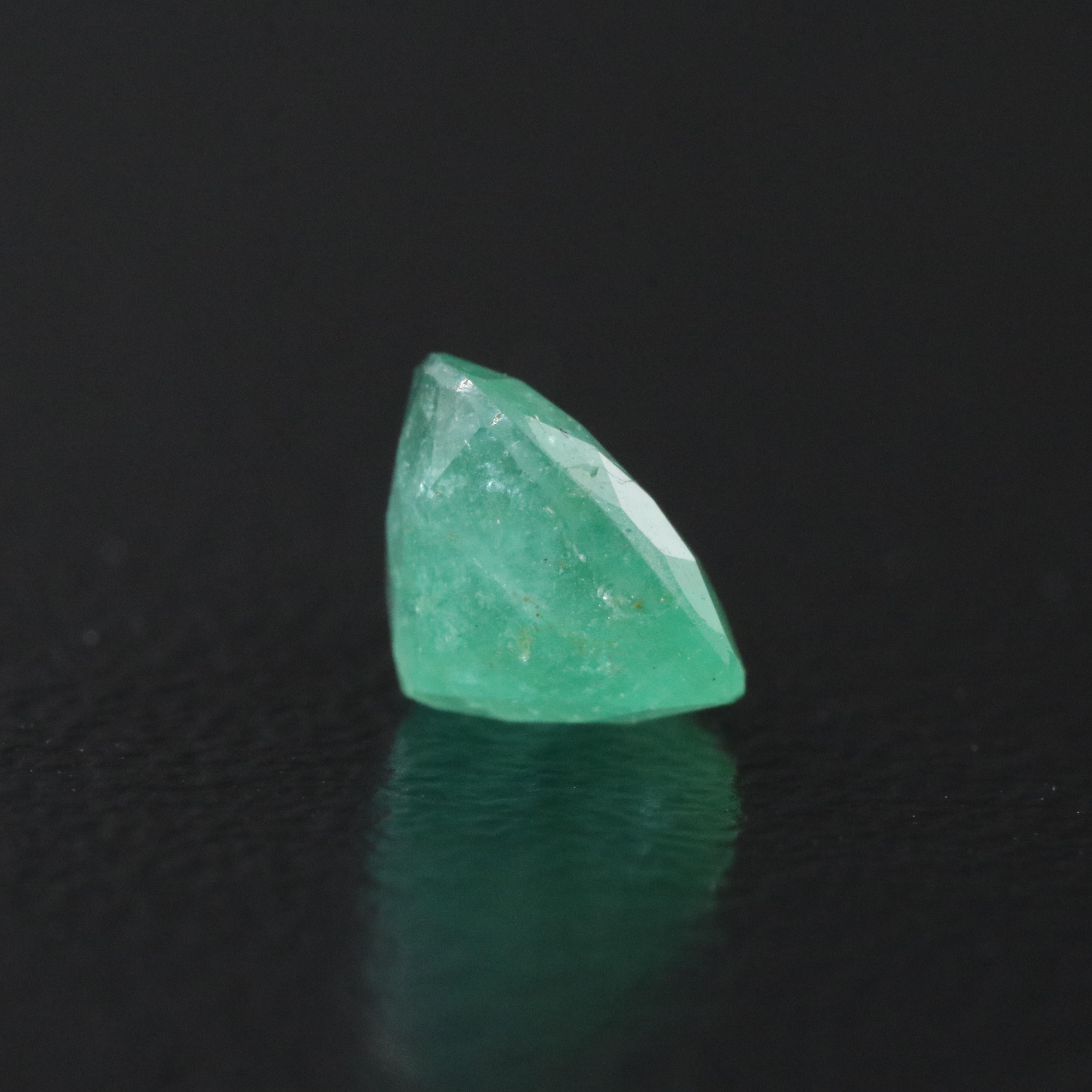 Loose 1.12 CT Emerald