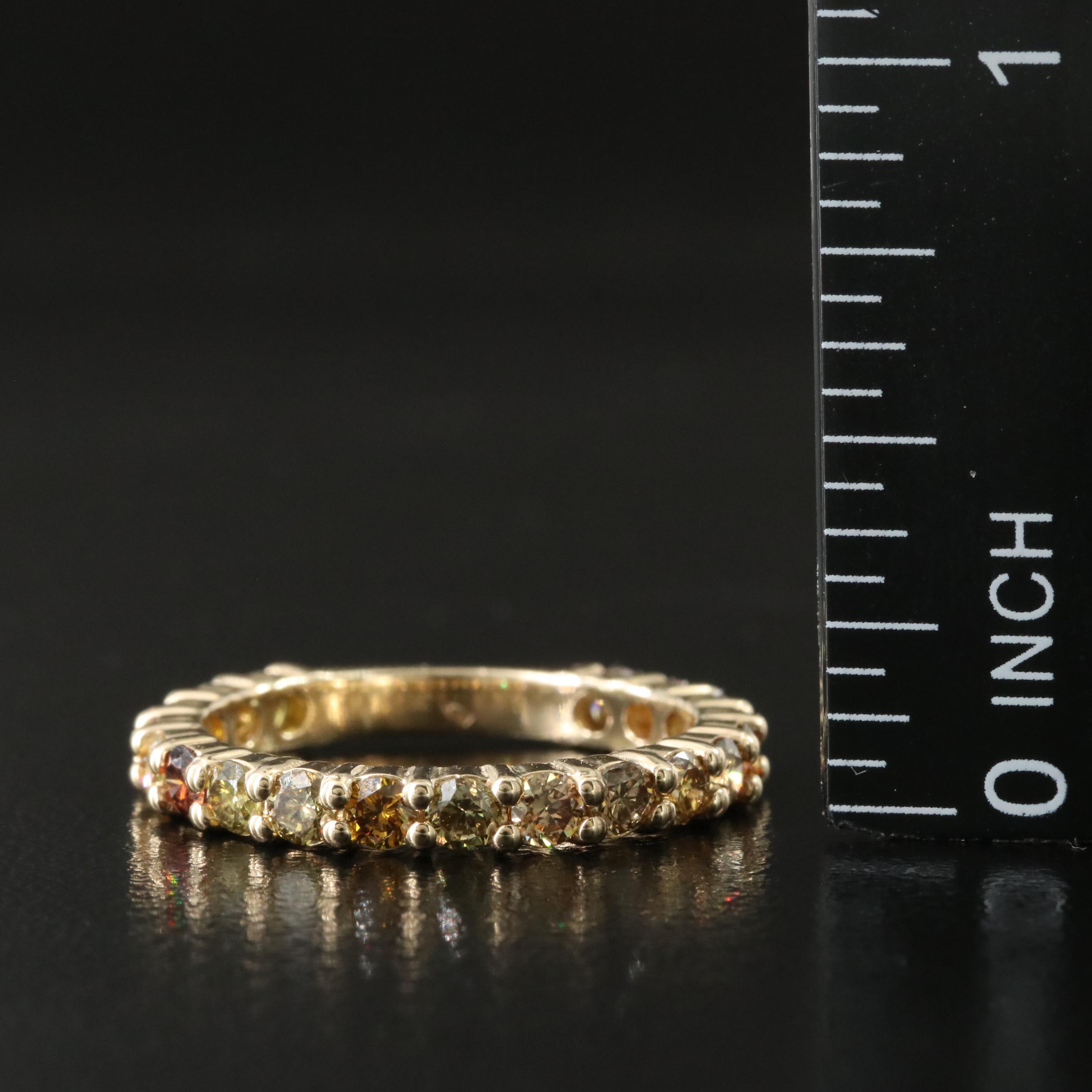 14K 1.24 CTW Fancy Diamond Band