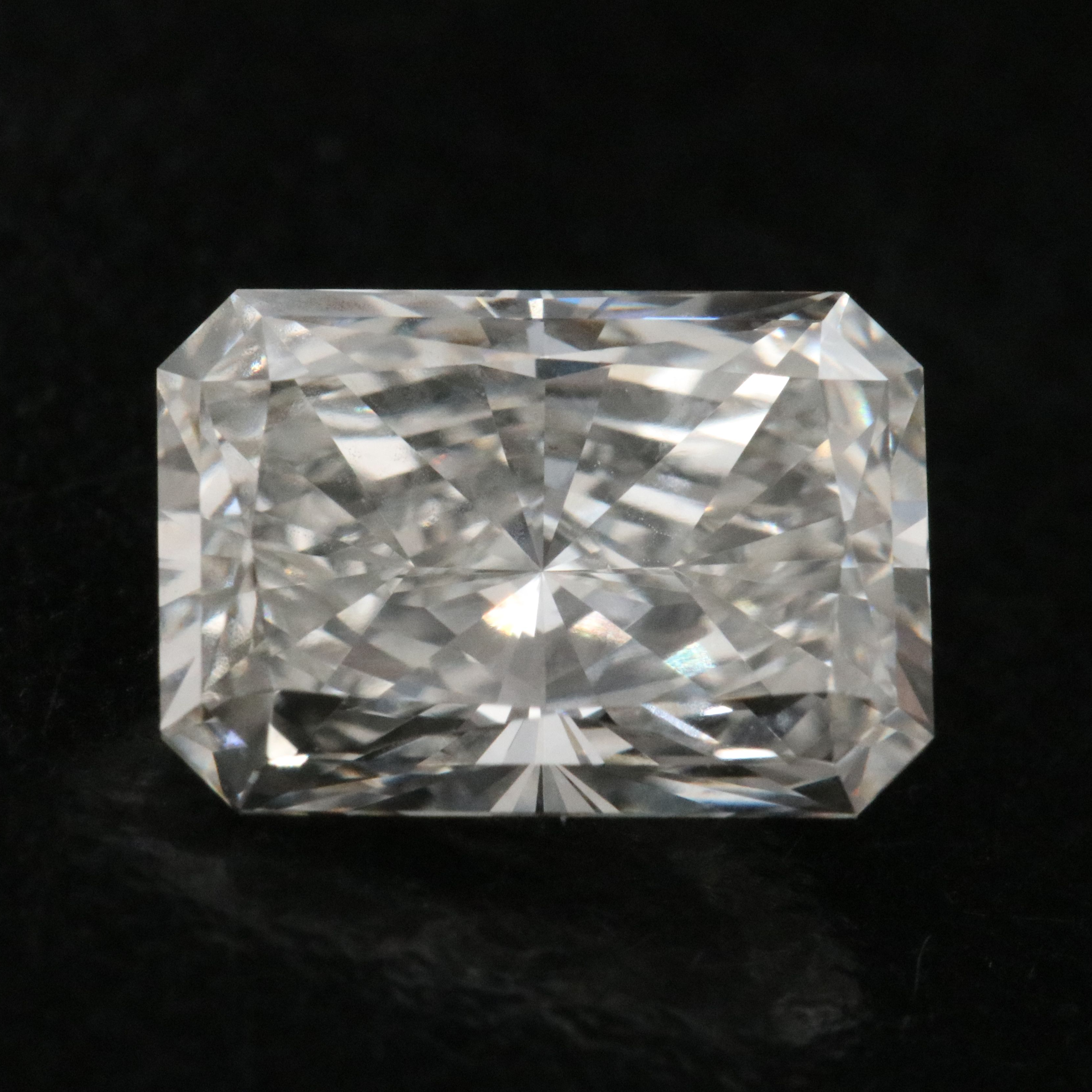 Loose 1.82 CT Lab Grown Diamond with IGI Report