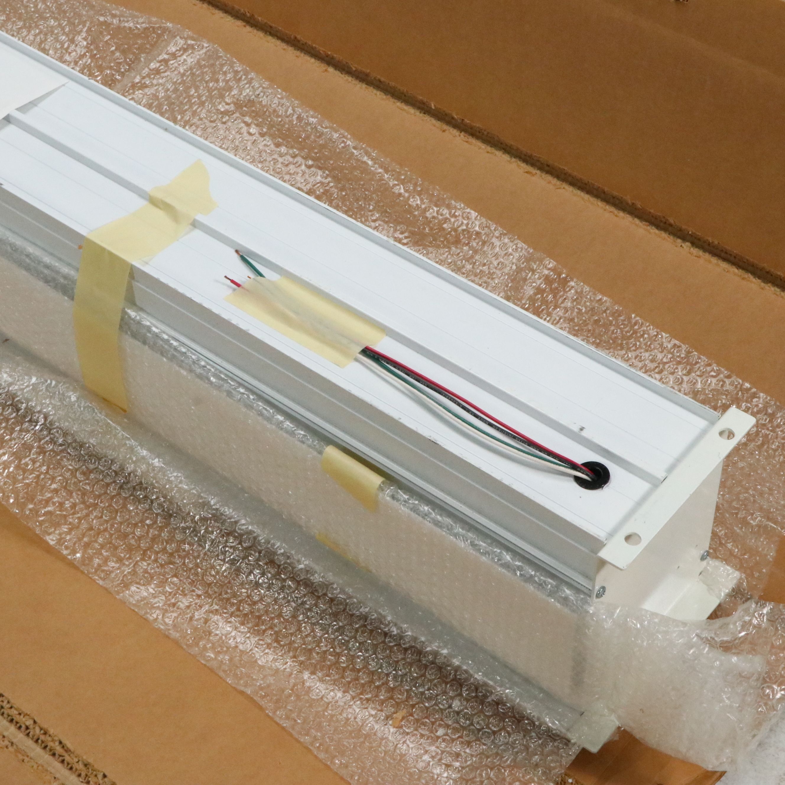 Draper Access Series E Ceiling Recess Housed Electronic Projector Screen, Remote