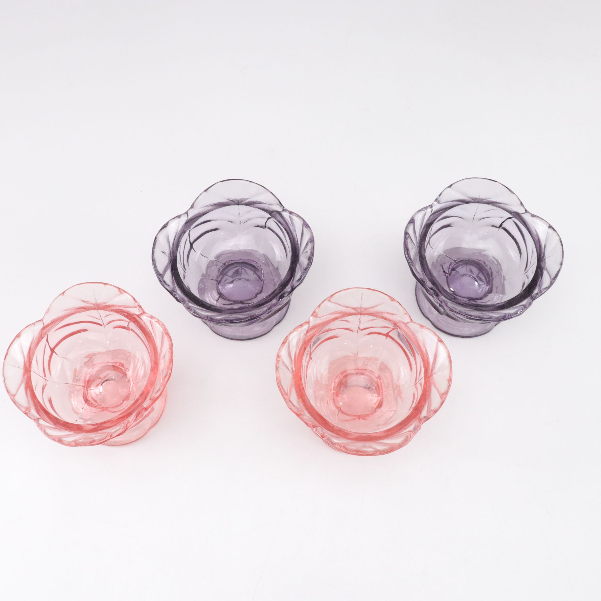 Eight Viking Glass "Cabbage Leaf" Footed Dessert Bowls, Late 20th Century