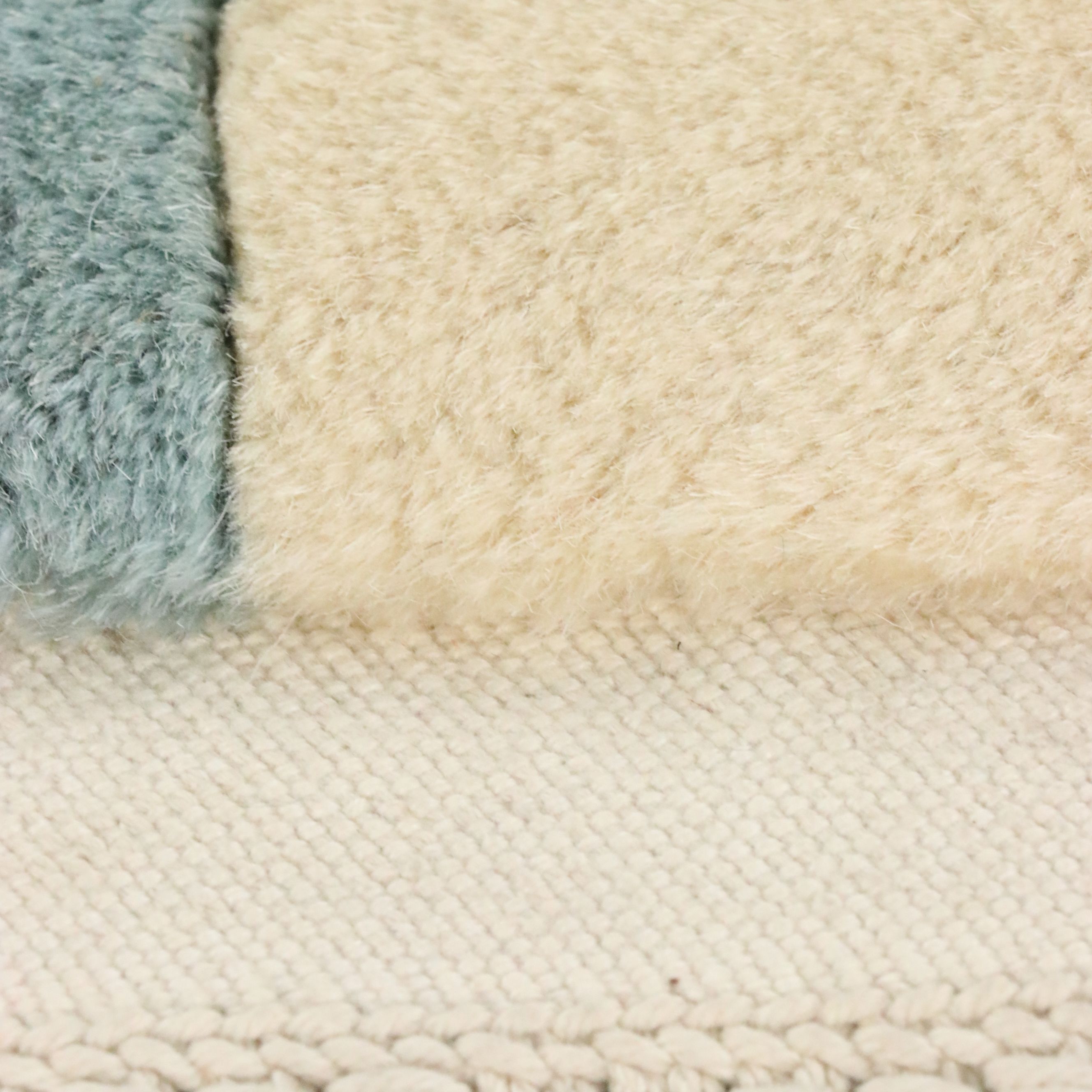 5'9 Round Hand-Knotted Chinese Peking Area Rug