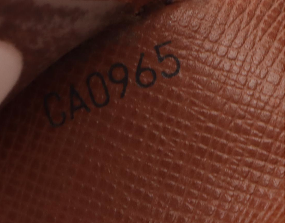 Louis Vuitton Bifold Card Holder/ID Case in Monogram Canvas