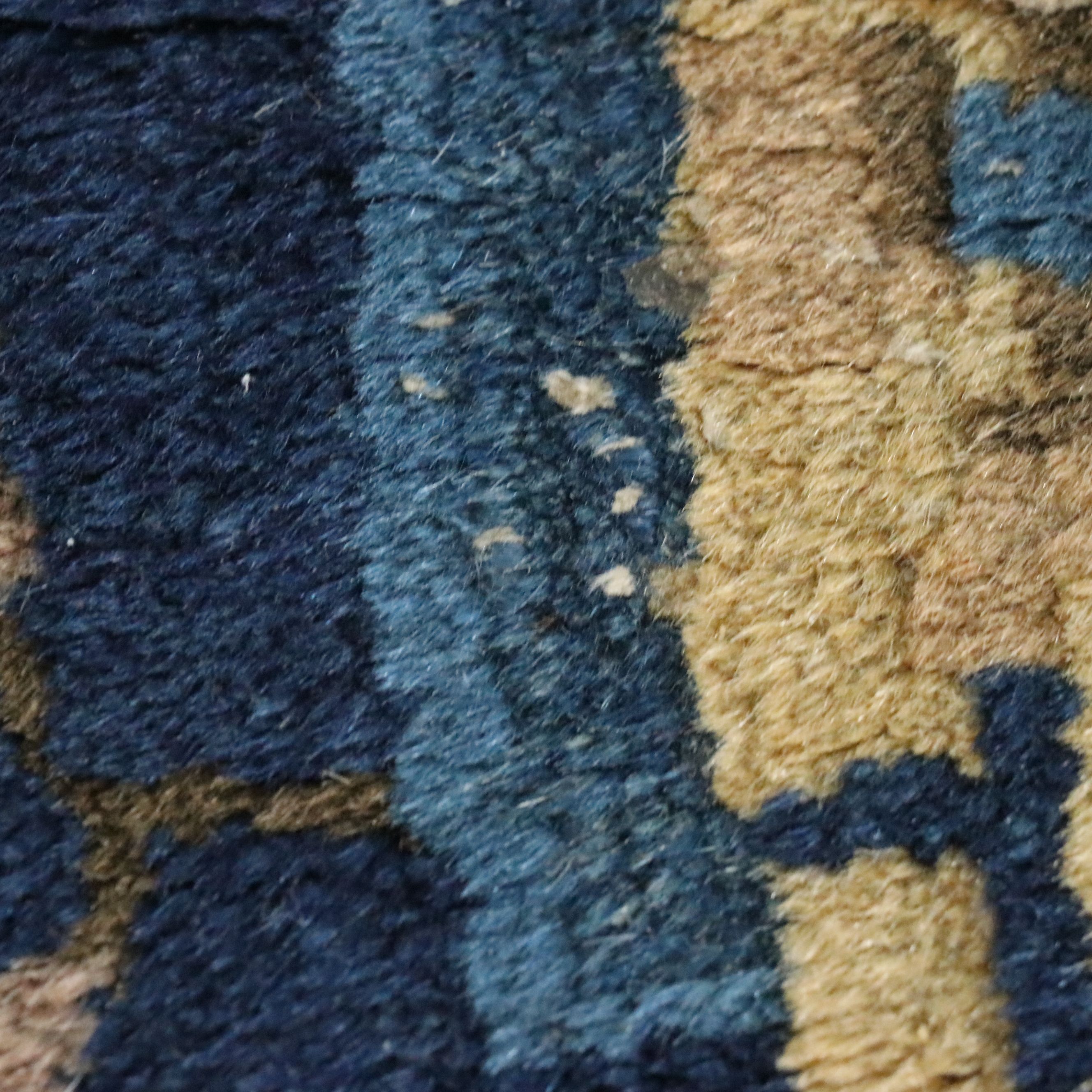 2'2 x 3' Hand-Knotted Chinese Nichols Art Deco Style Accent Rug