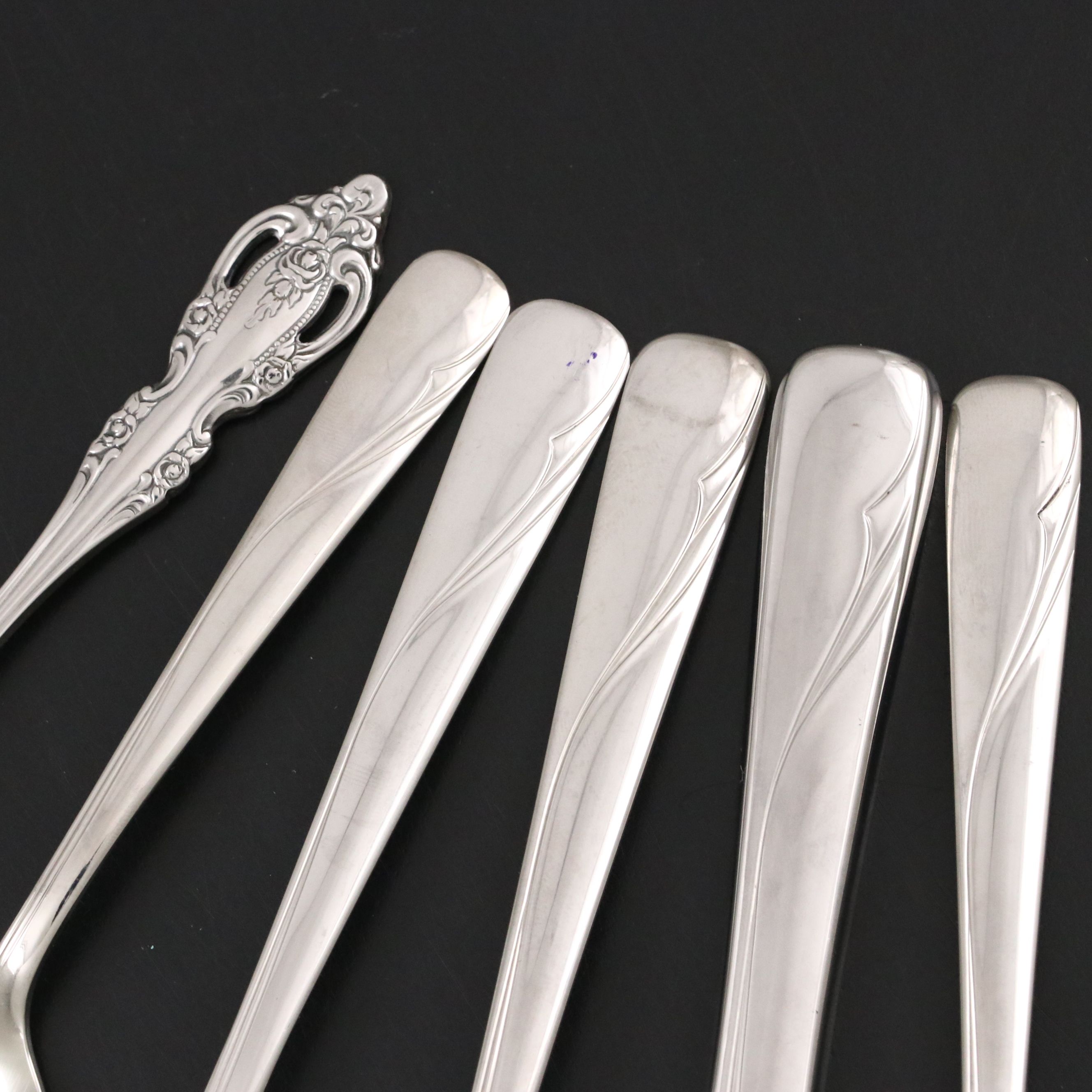 Oneida "Oceanic" and Other Stainless Steel Flatware