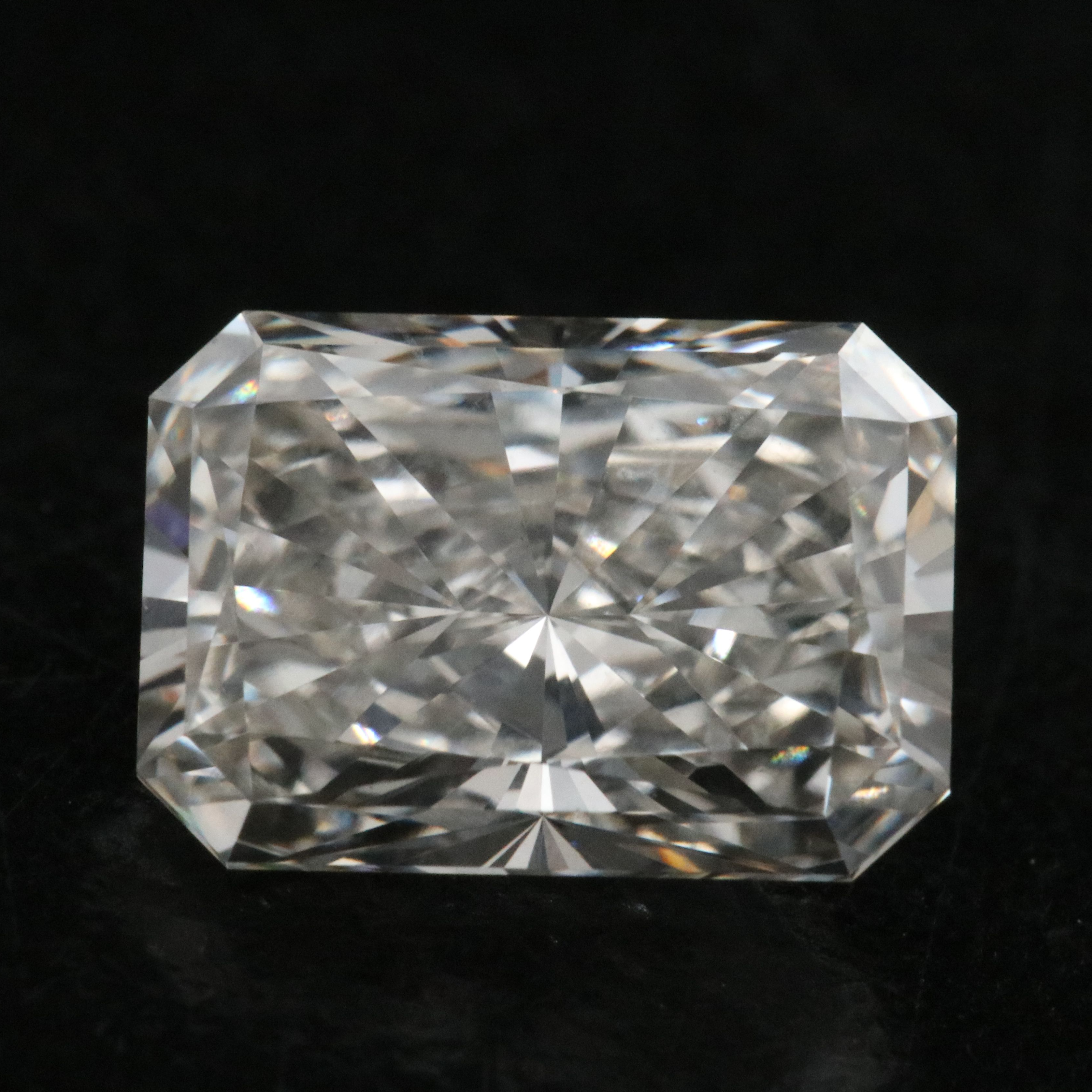 Loose 2.16 CT Lab Grown Diamond with IGI Report