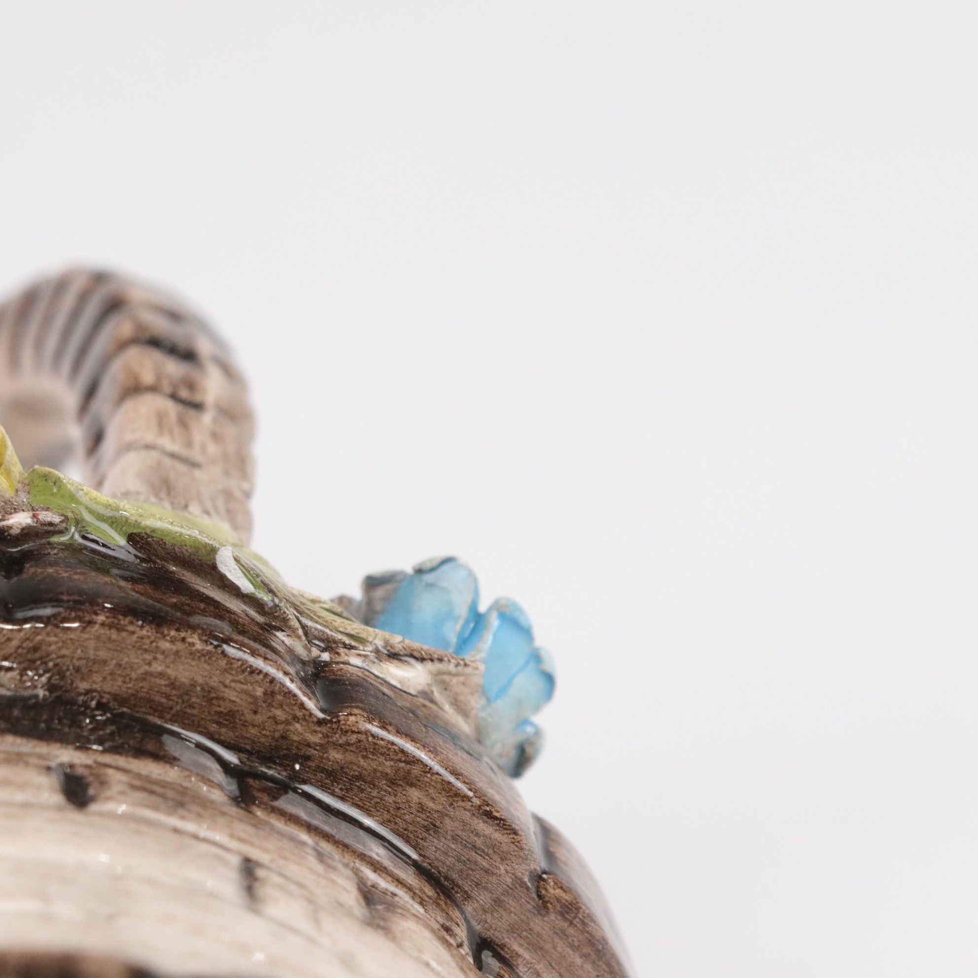Capodimonte Wishing Well Baskets with Hanging Buckets