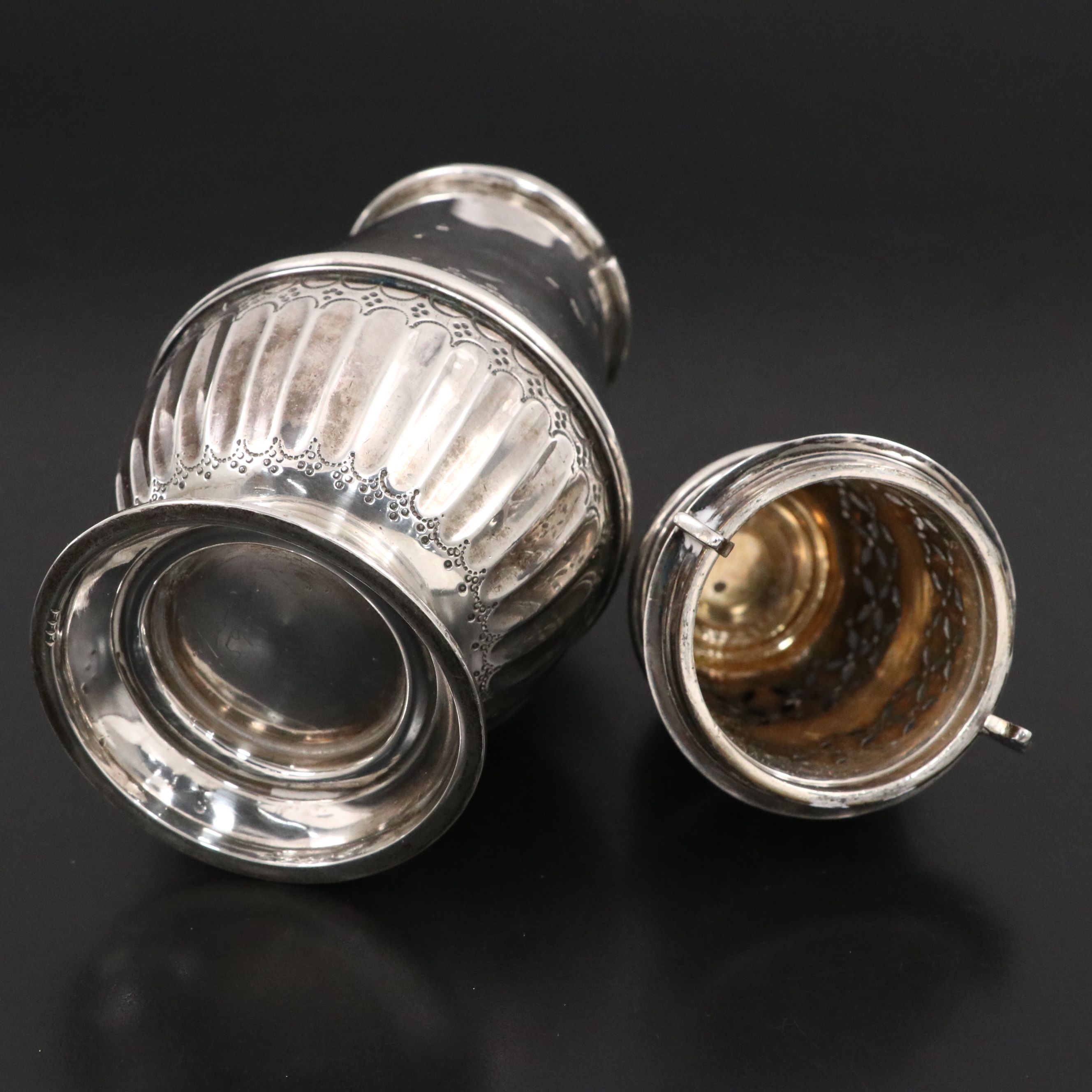 Goldsmiths & Silversmiths Co. Irish Sterling Silver Muffineer, 1890