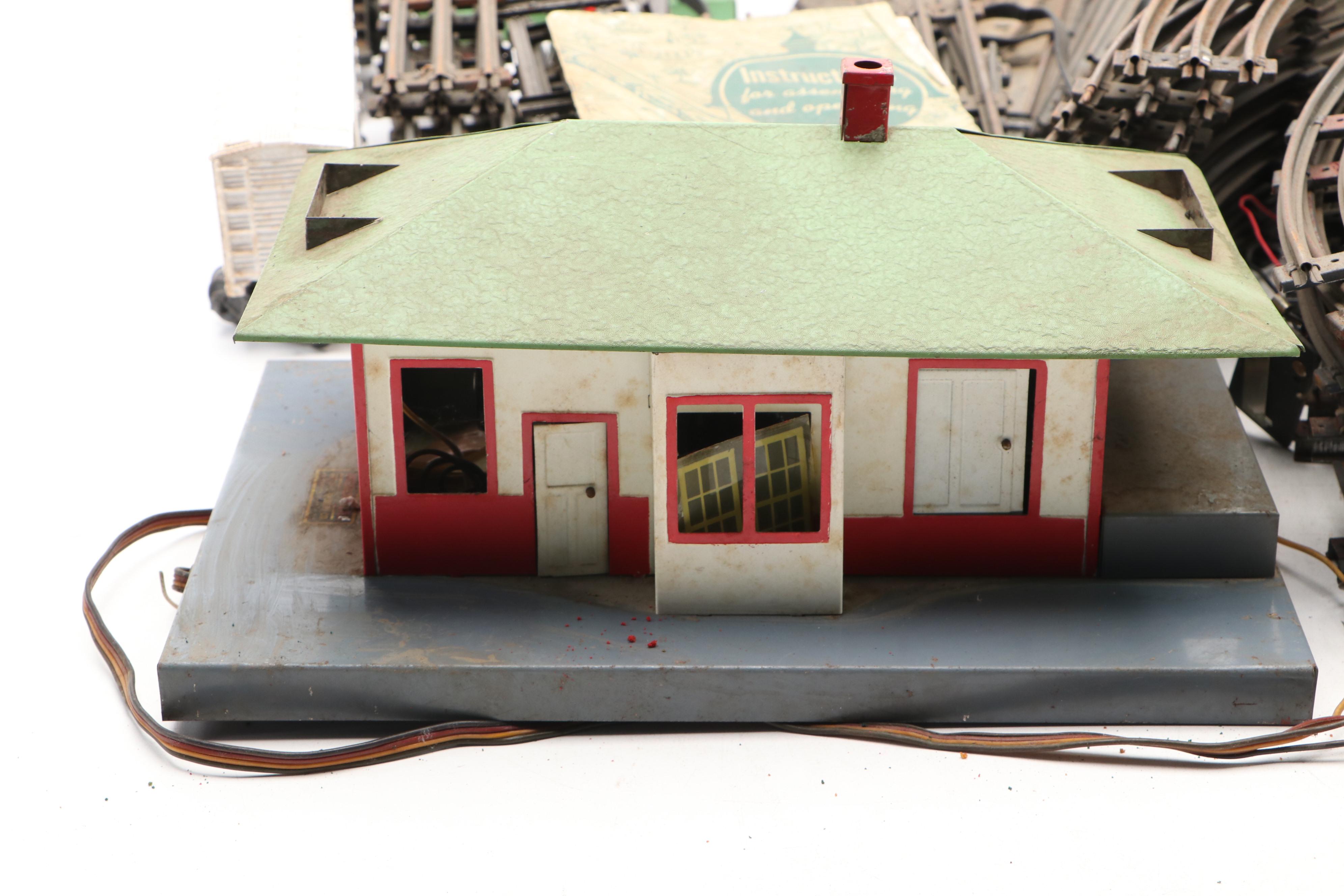 Lionel Trains, Scenery and A. C. Gilbert Co. American Flyer Accessories