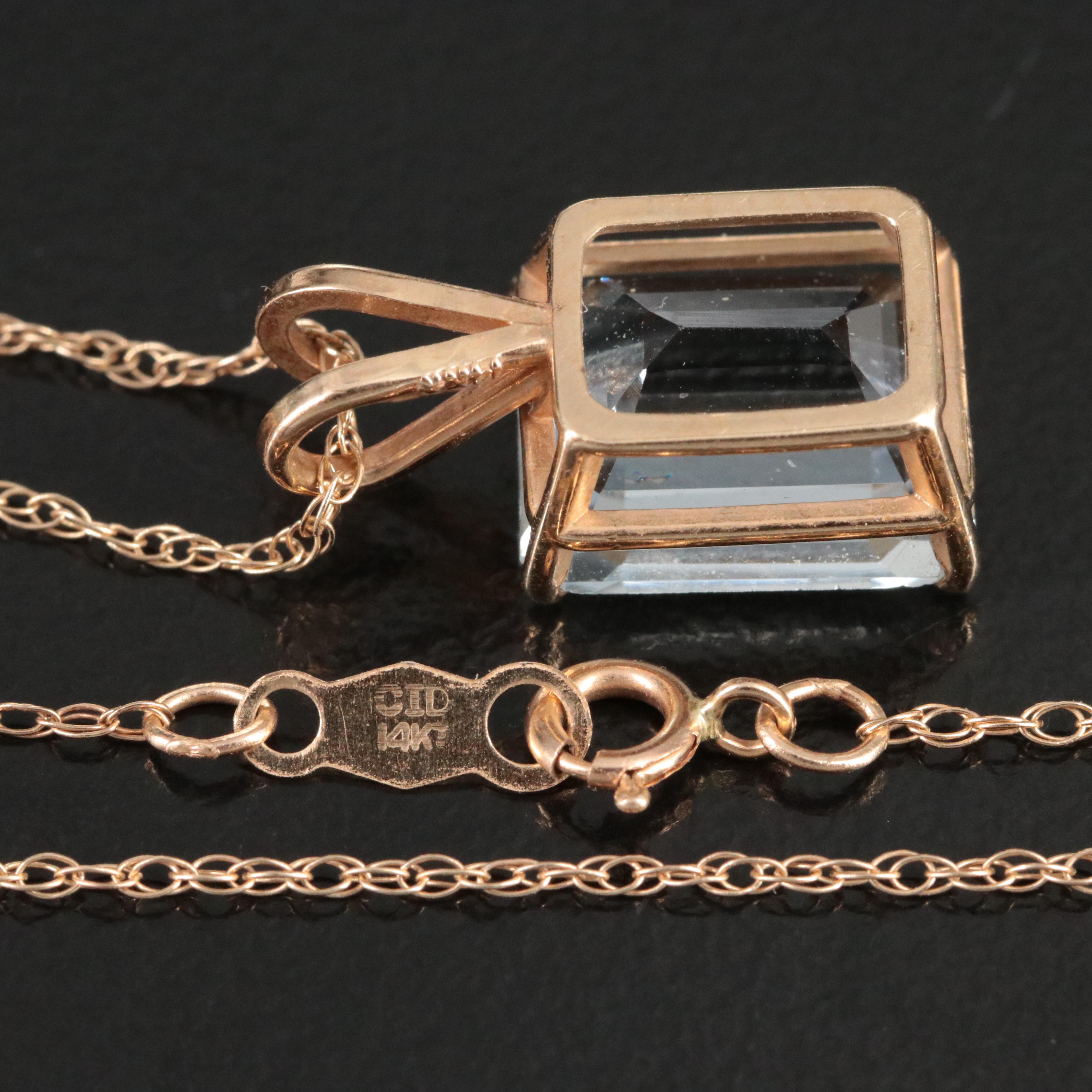 14K Aquamarine Pendant Necklace
