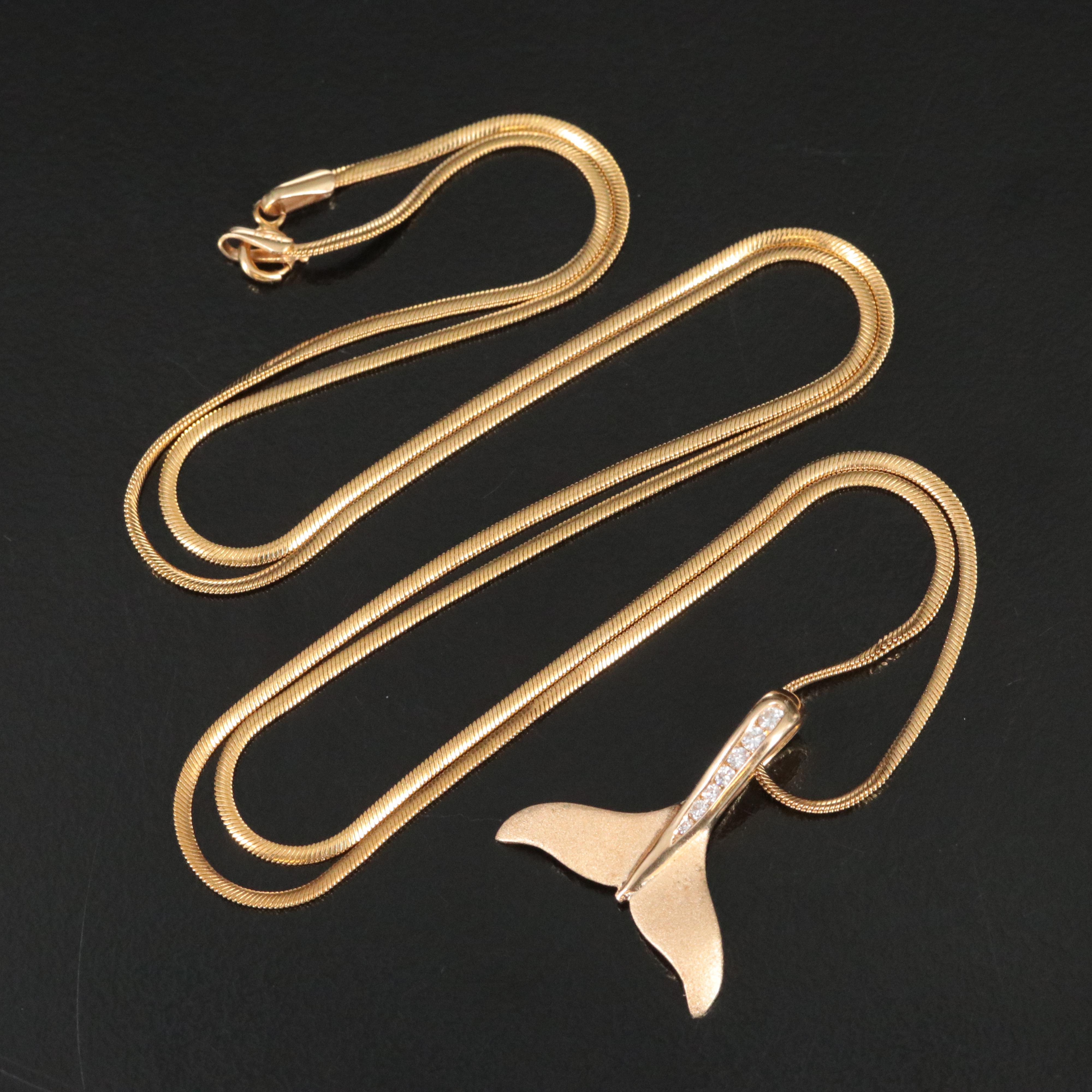 14K 0.15 CTW Diamond Fishtail Pendant Necklace