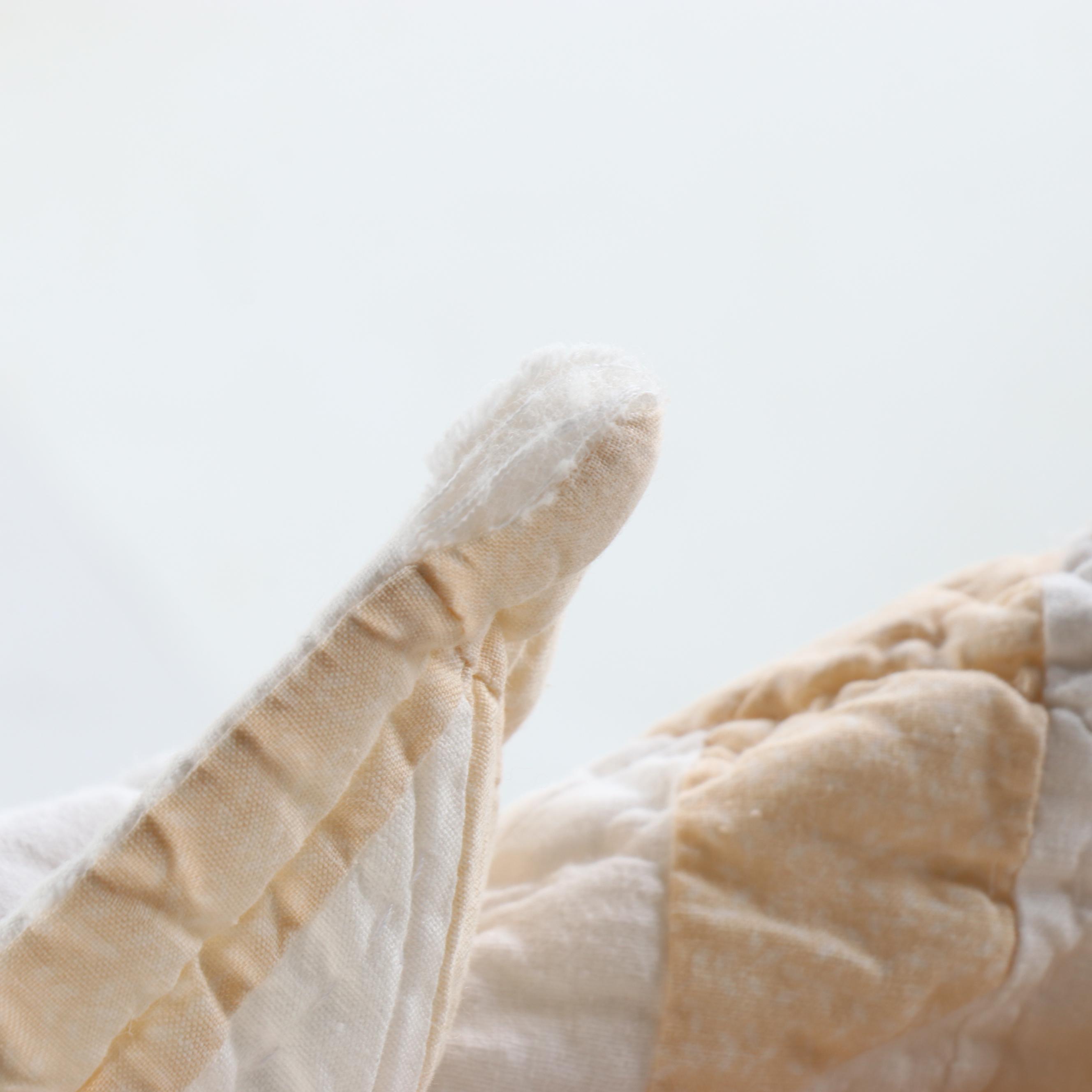 Handmade "Broken Star" Pale Peach and White Quilt