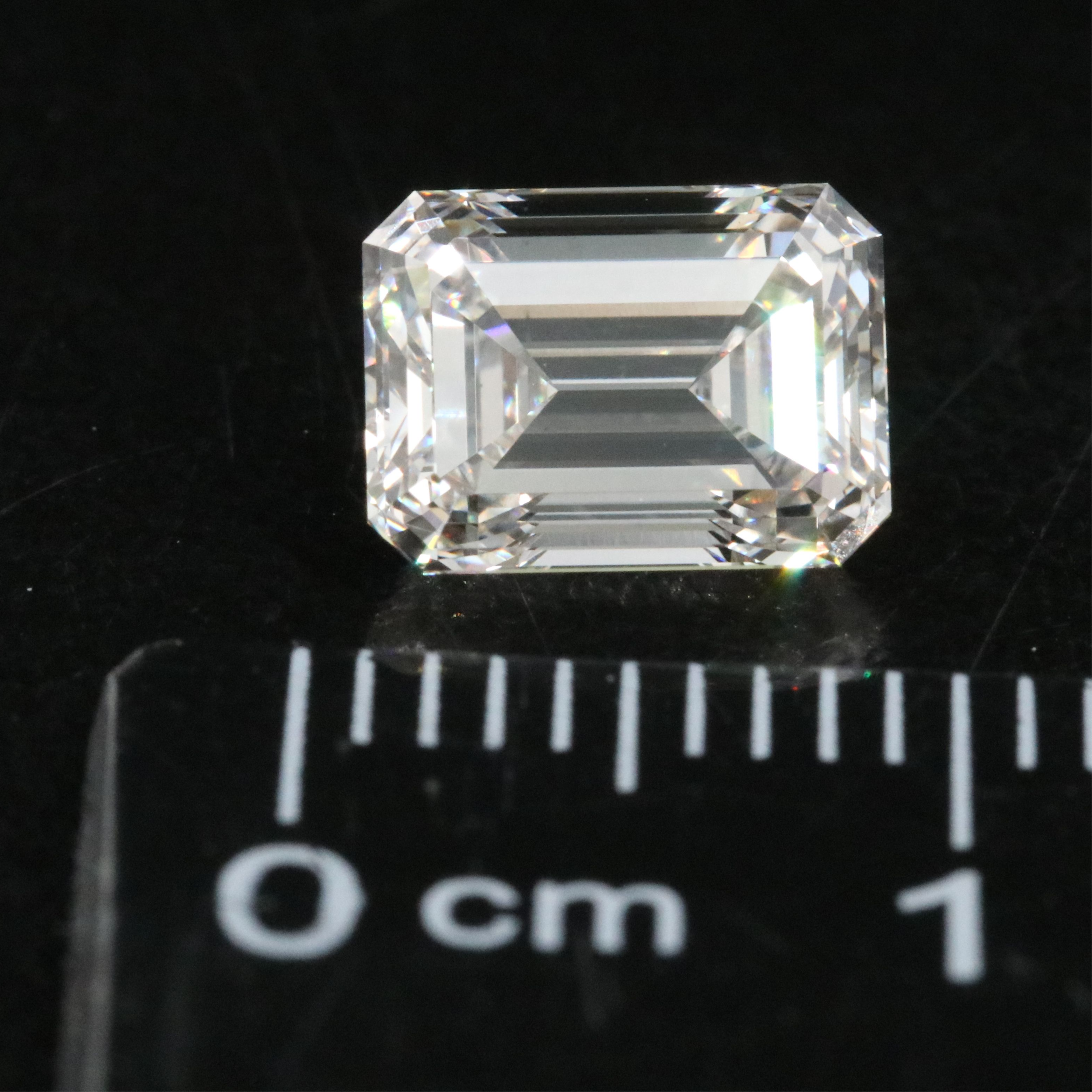 Loose 1.96 CT Lab Grown Diamond with IGI Report