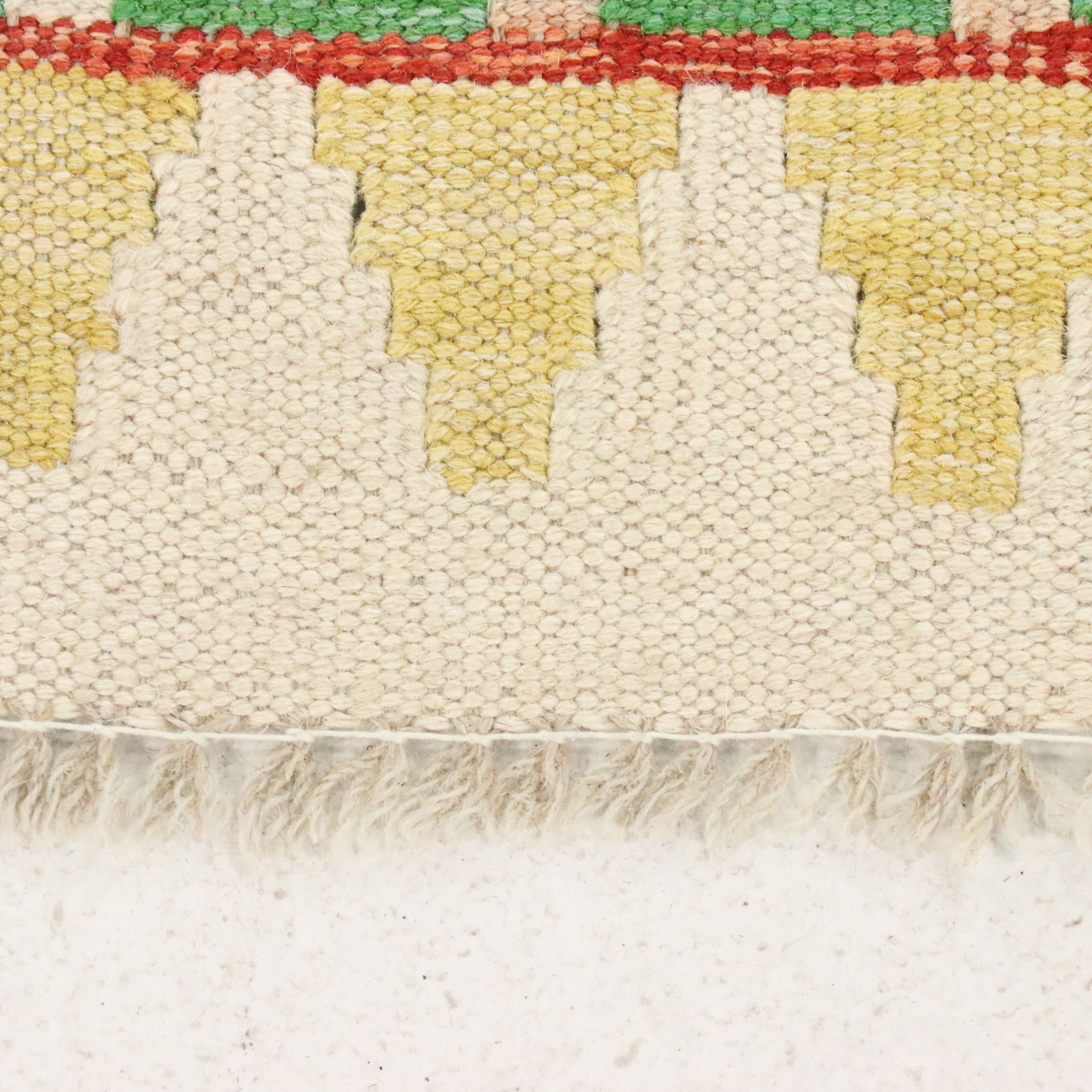 5'9 x 7'11 Handwoven Pakistani Kilim Area Rug