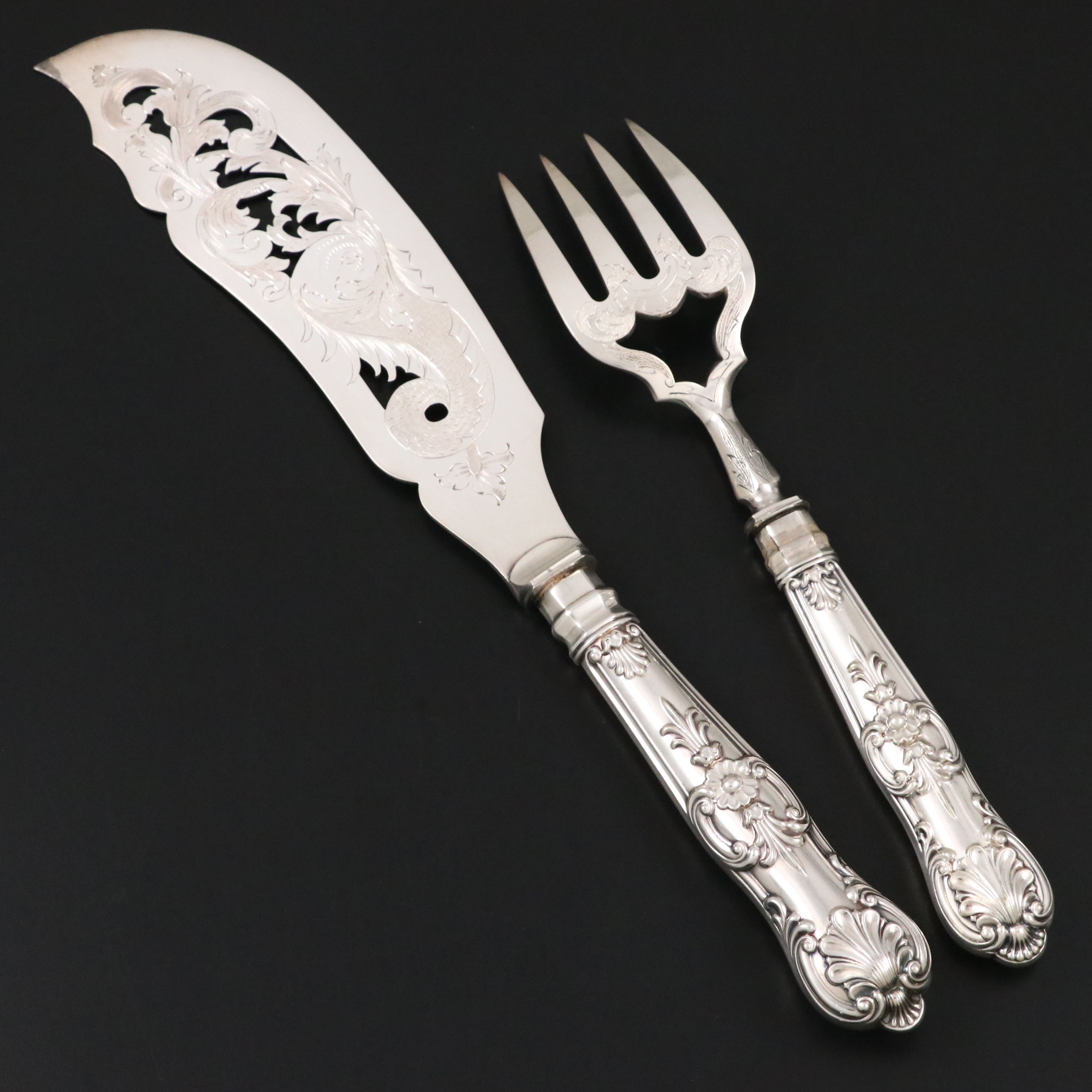 Victorian Thomas Turner & Co Silver Plate Queens Handle Fish Serving Set