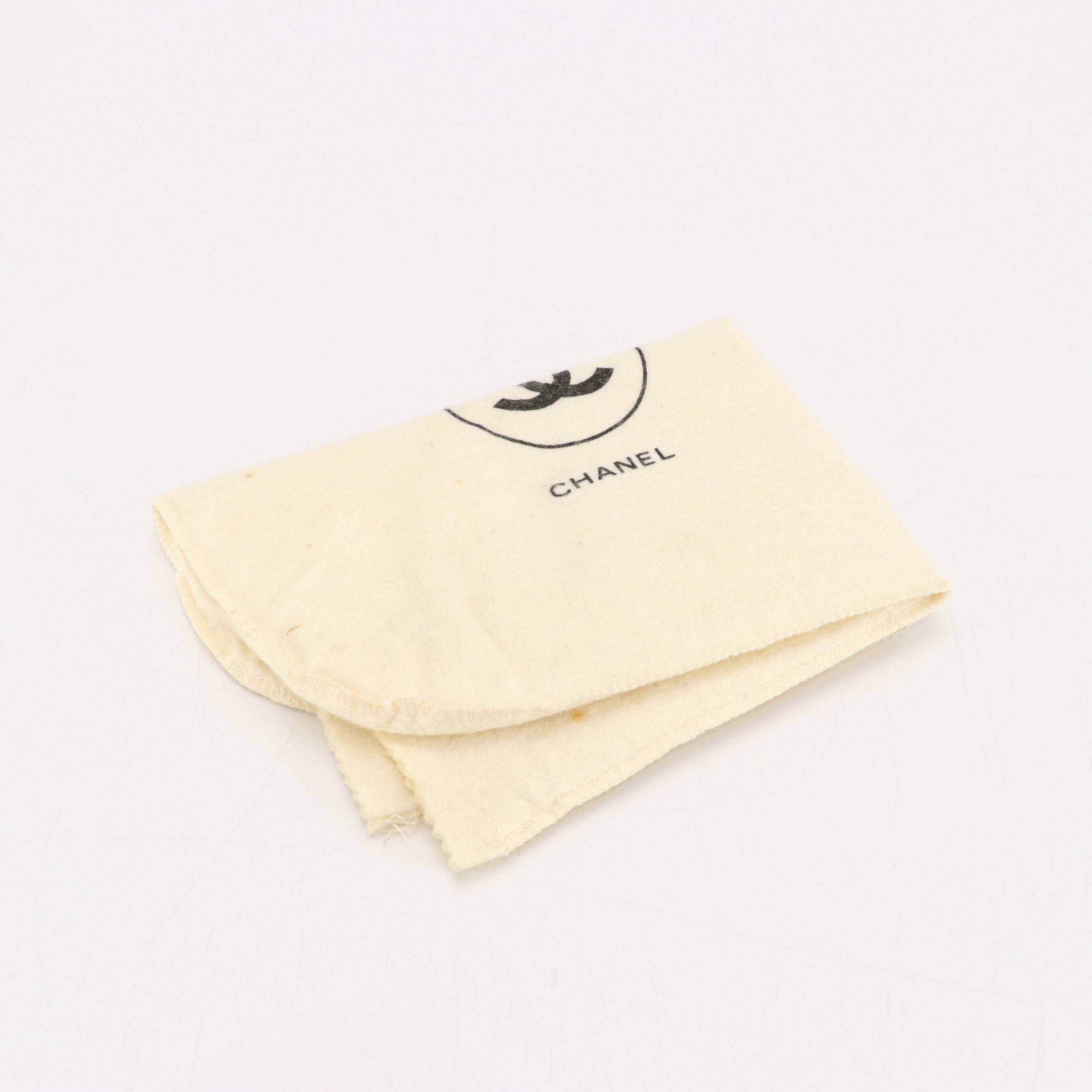 Chanel Shoulder Bag in Diamond-Quilted Lambskin Leather, 1980s