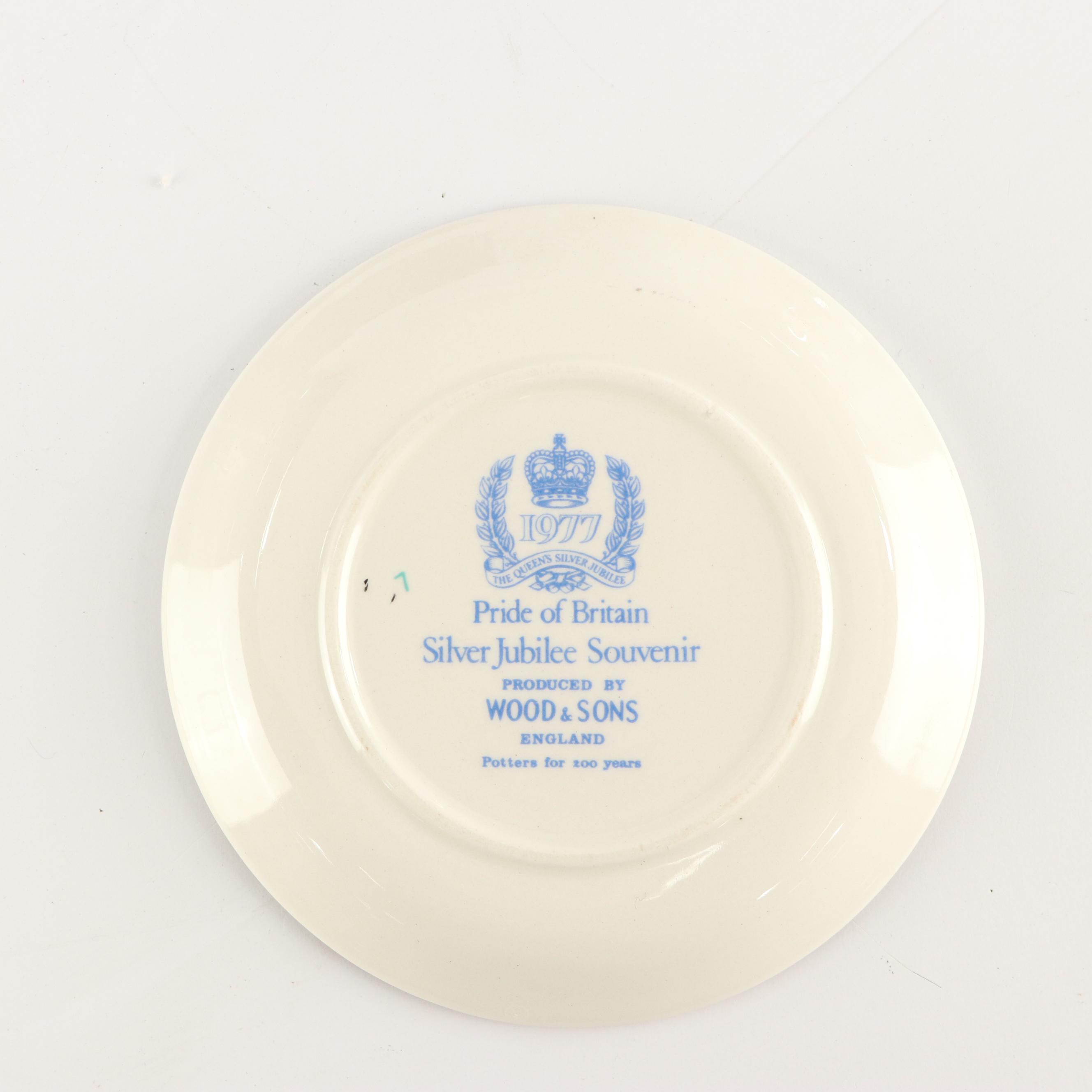 Elgin American Art Deco Miniaudiere with The Queen's Silver Jubilee Plate