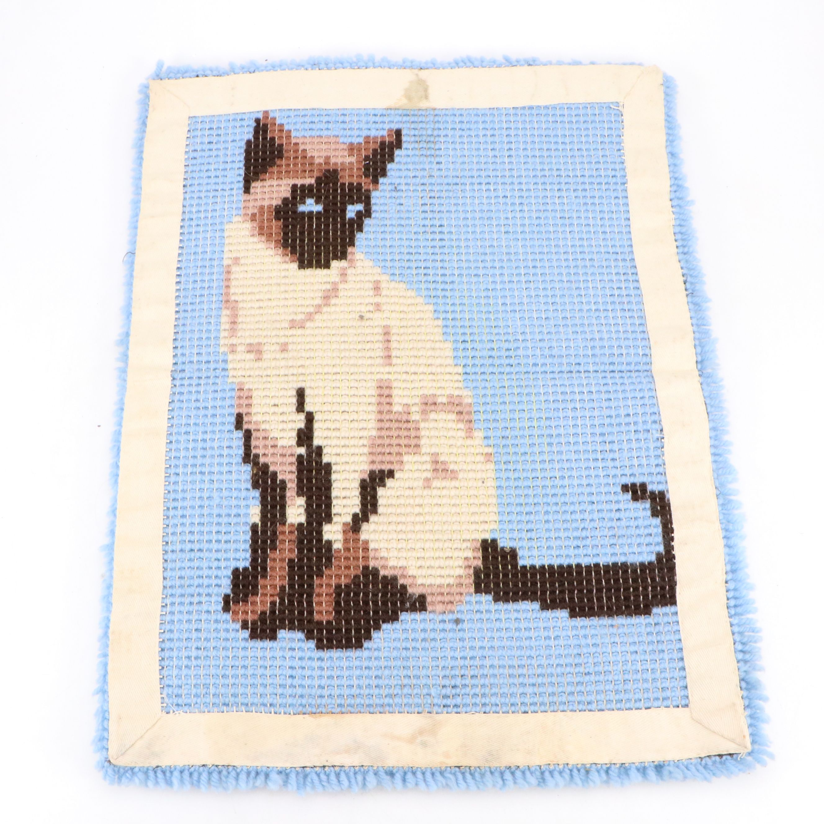 1'9 x 2'2 Latch Hook Siamese Cat Pictorial Accent Rug