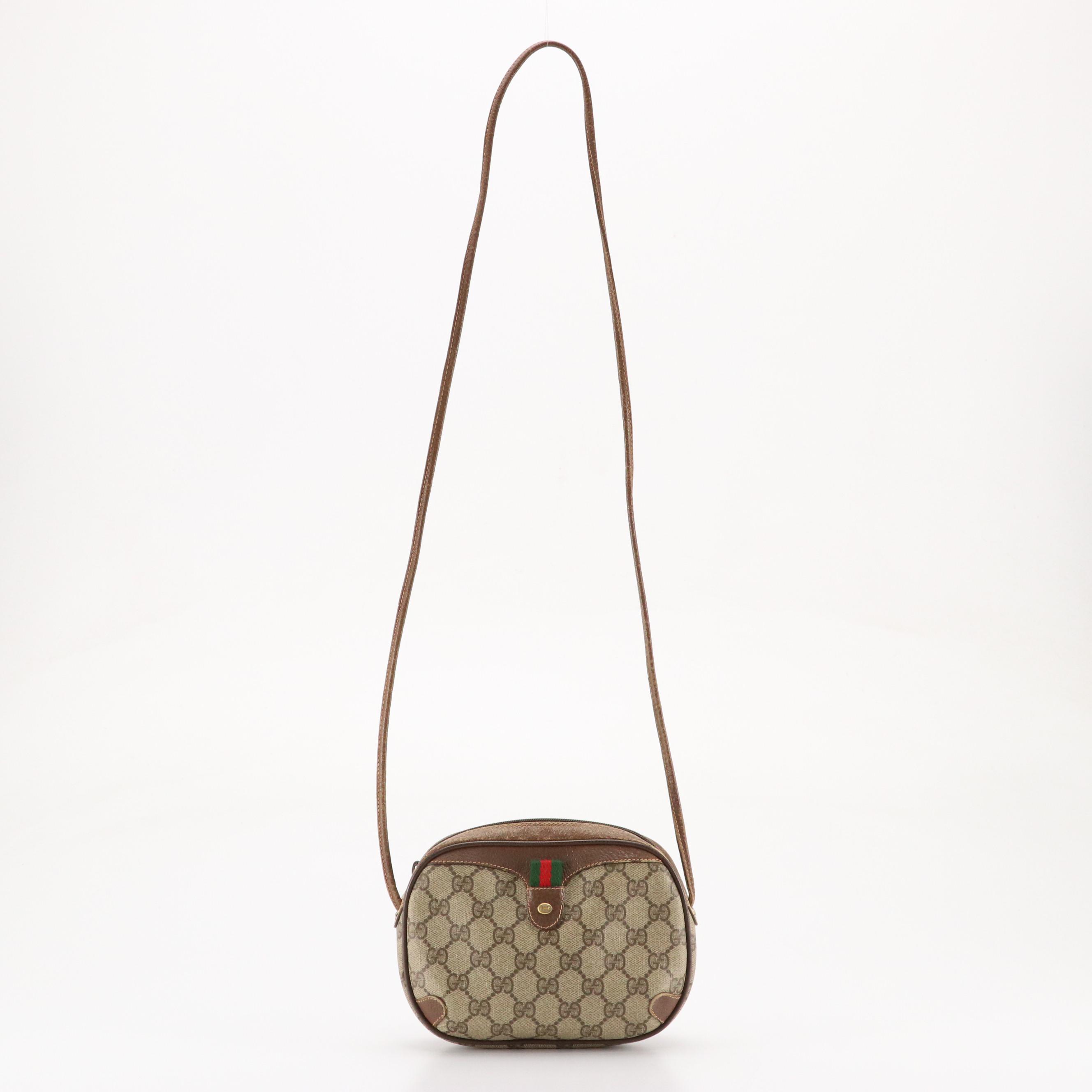 Gucci Accessory Collection Small Crossbody Bag in GG Supreme Canvas and Leather