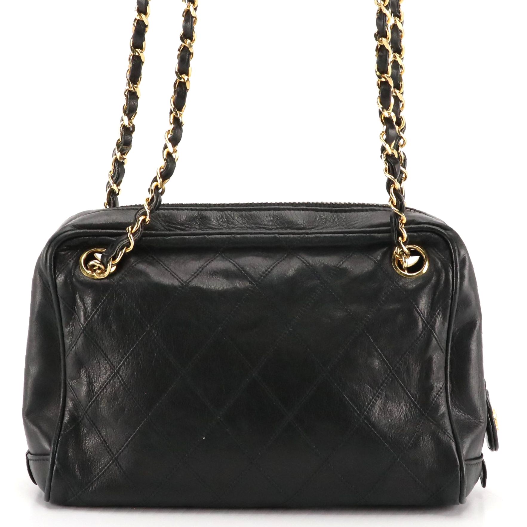 Chanel Shoulder Bag in Diamond-Quilted Lambskin Leather, 1980s