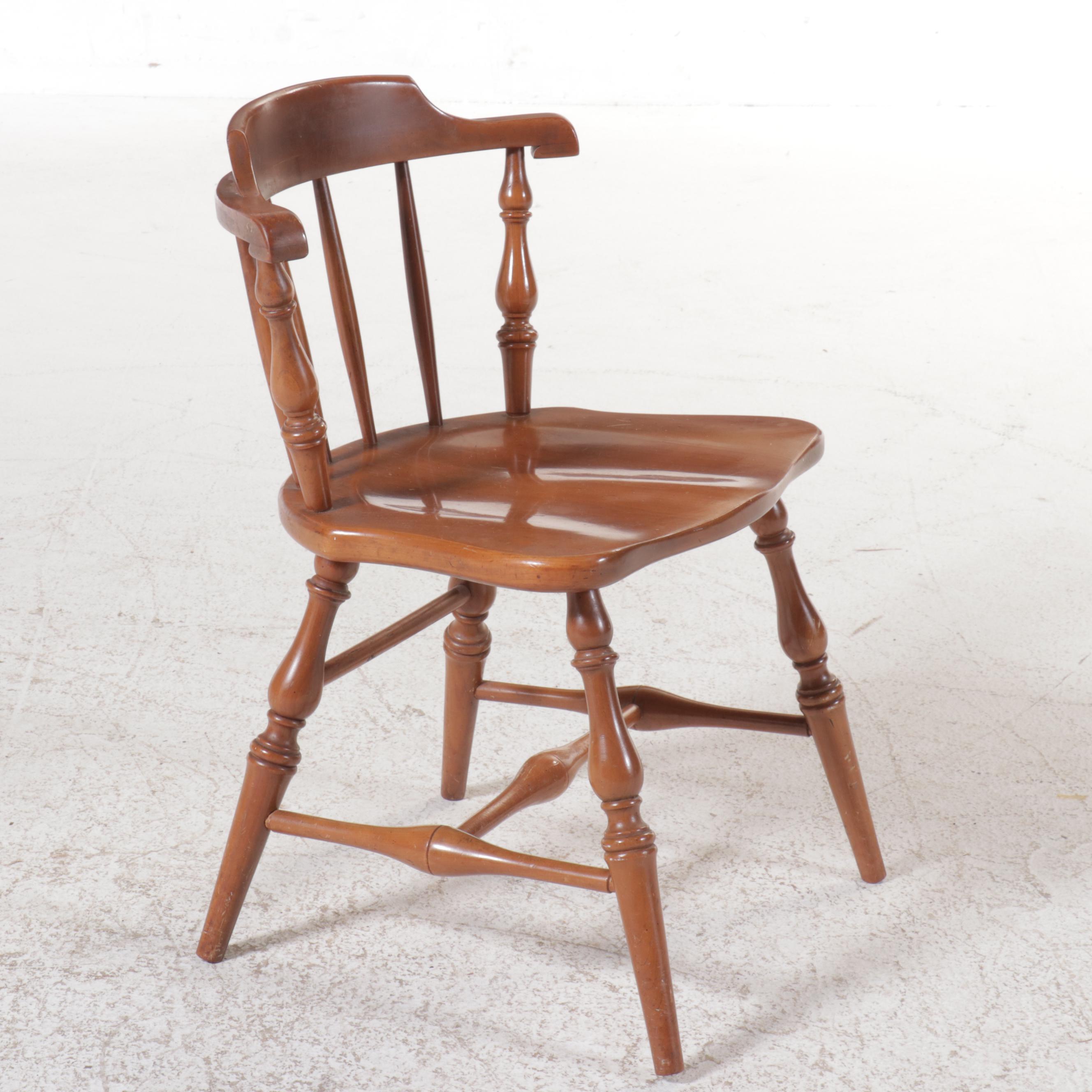 Set of Four Monitor American Emblem Colonial Style Cherry Tavern Chairs