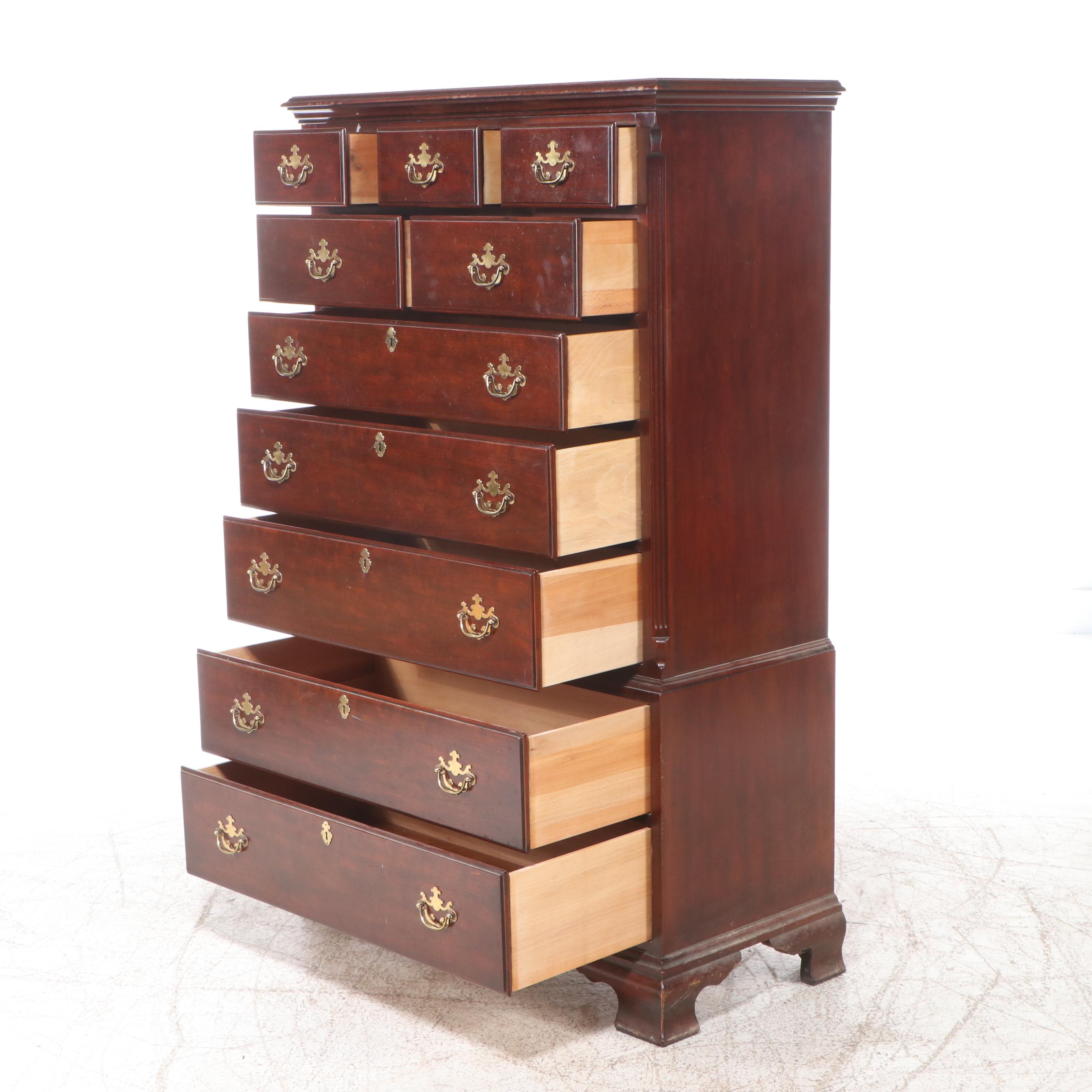 Drexel Chippendale Style Mahogany Finish Chest of Drawers