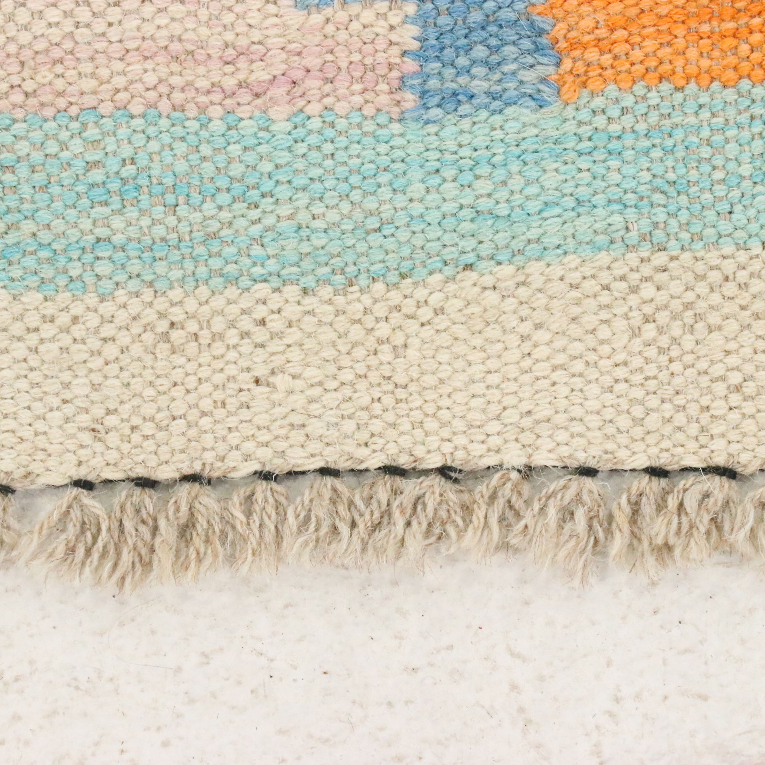 2'8 x 8' Handwoven Pakistani Kilim Carpet Runner