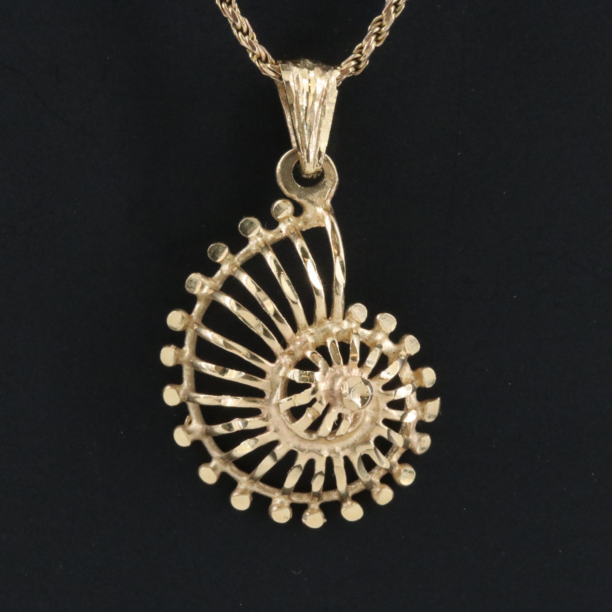 Italian 14K Nautilus Pendant Necklace