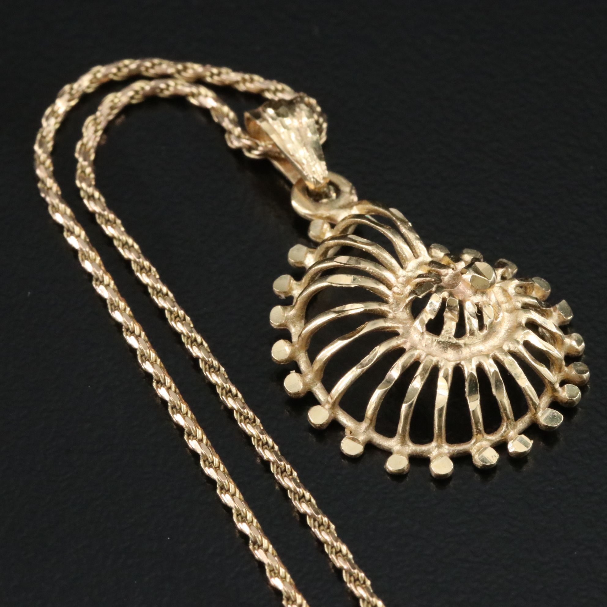 Italian 14K Nautilus Pendant Necklace