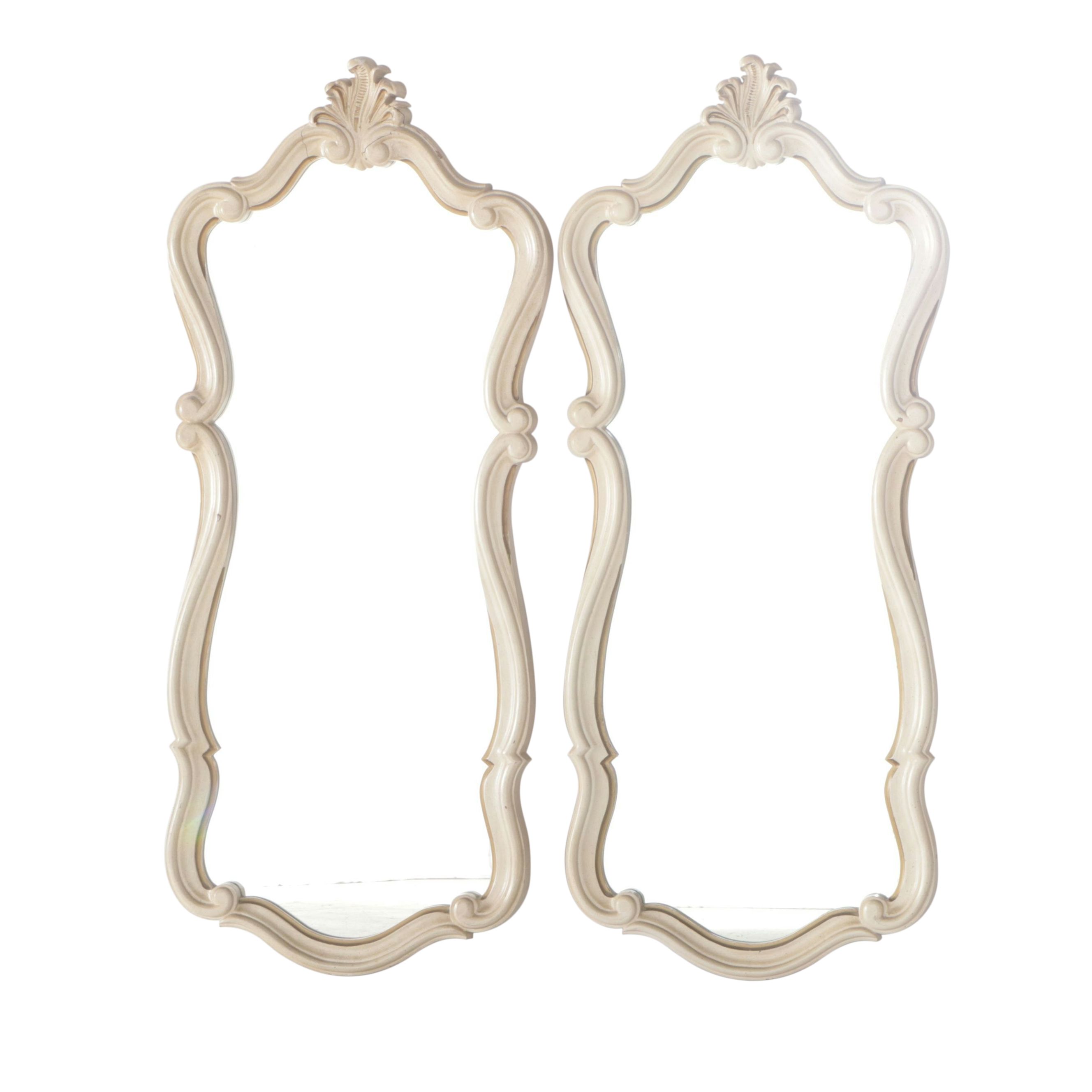 French Provincial Painted Wood Dresser, Mid to Late 20th Century