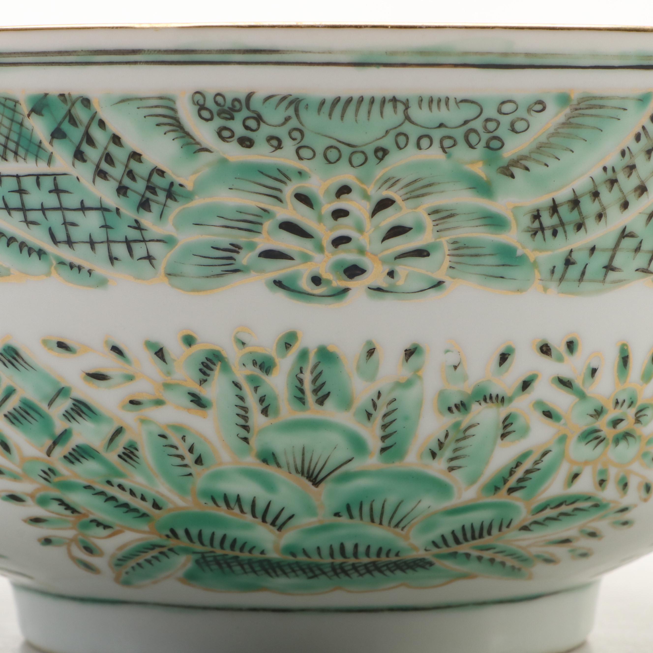 Chinese Famille Verte Porcelain Bowl, Mid-20th Century