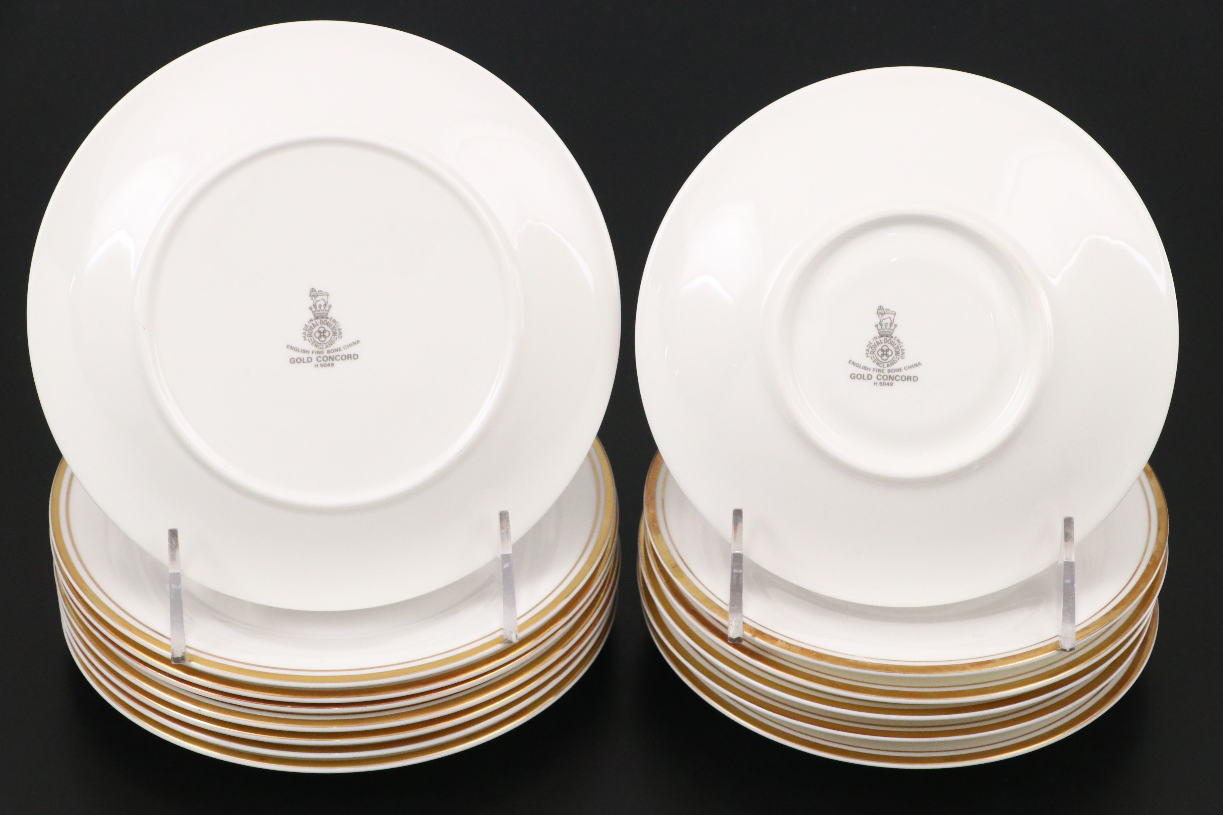 Royal Doulton "Gold Concord" Bone China Dinnerware