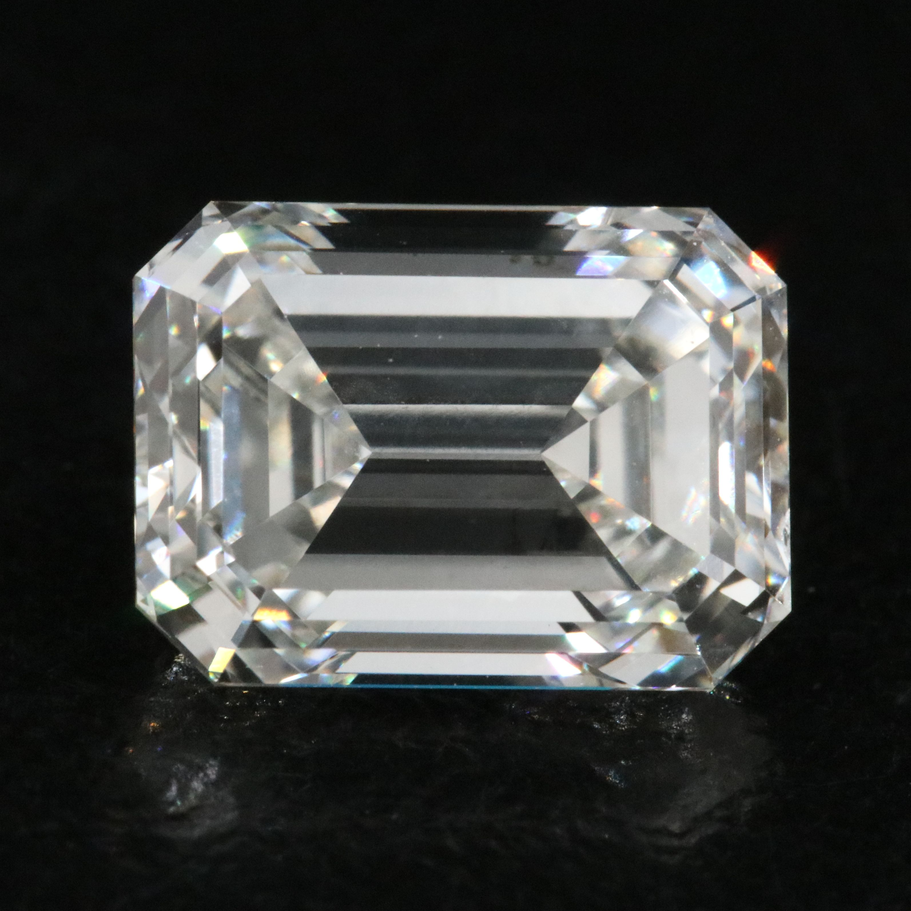 Loose 2.57 CT Lab Grown Diamond with IGI Report