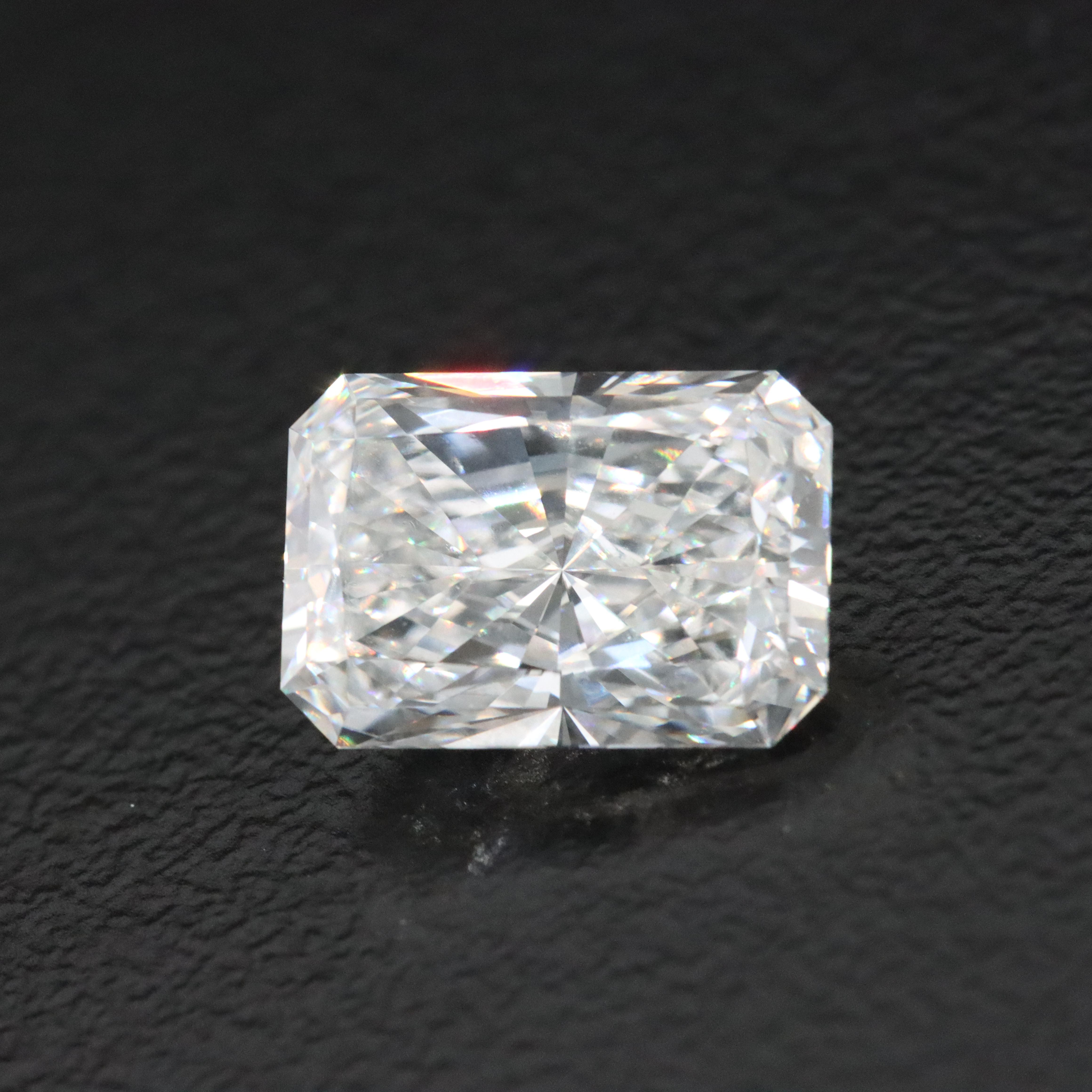 Loose 3.03 CT Lab Grown Diamond with IGI Report