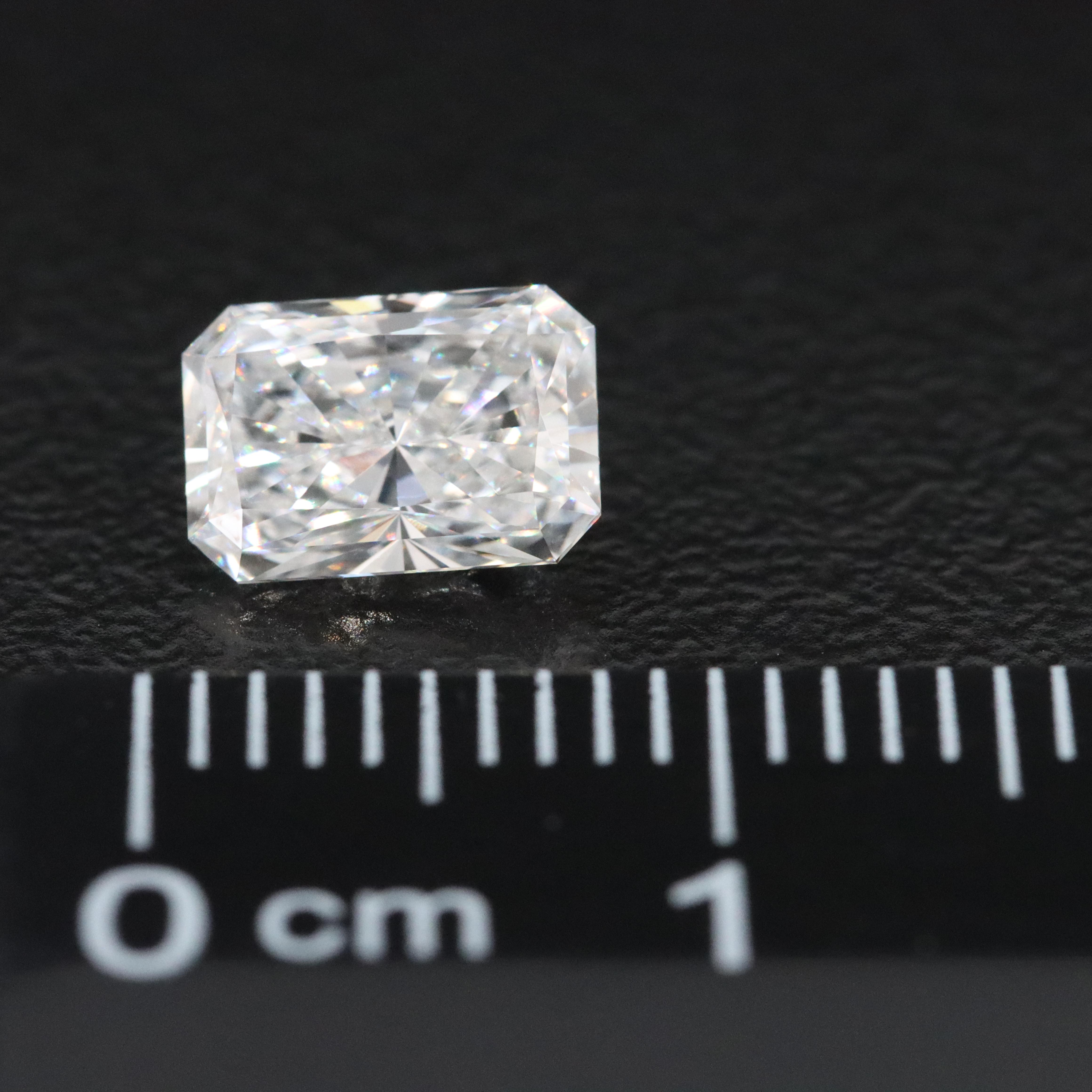 Loose 1.09 CT Lab Grown Diamond with IGI Report