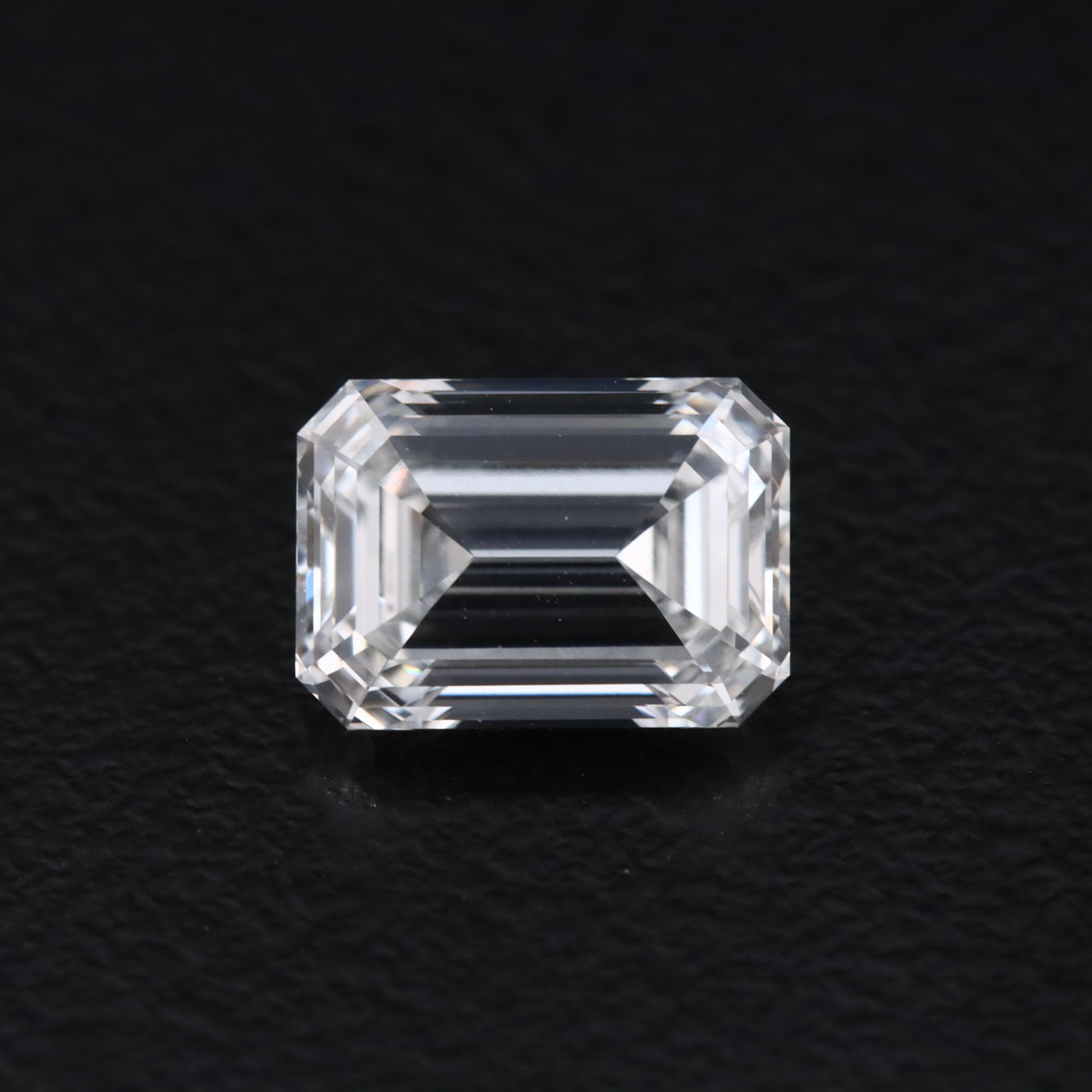 Loose 1.59 CT Lab Grown Diamond with IGI Report