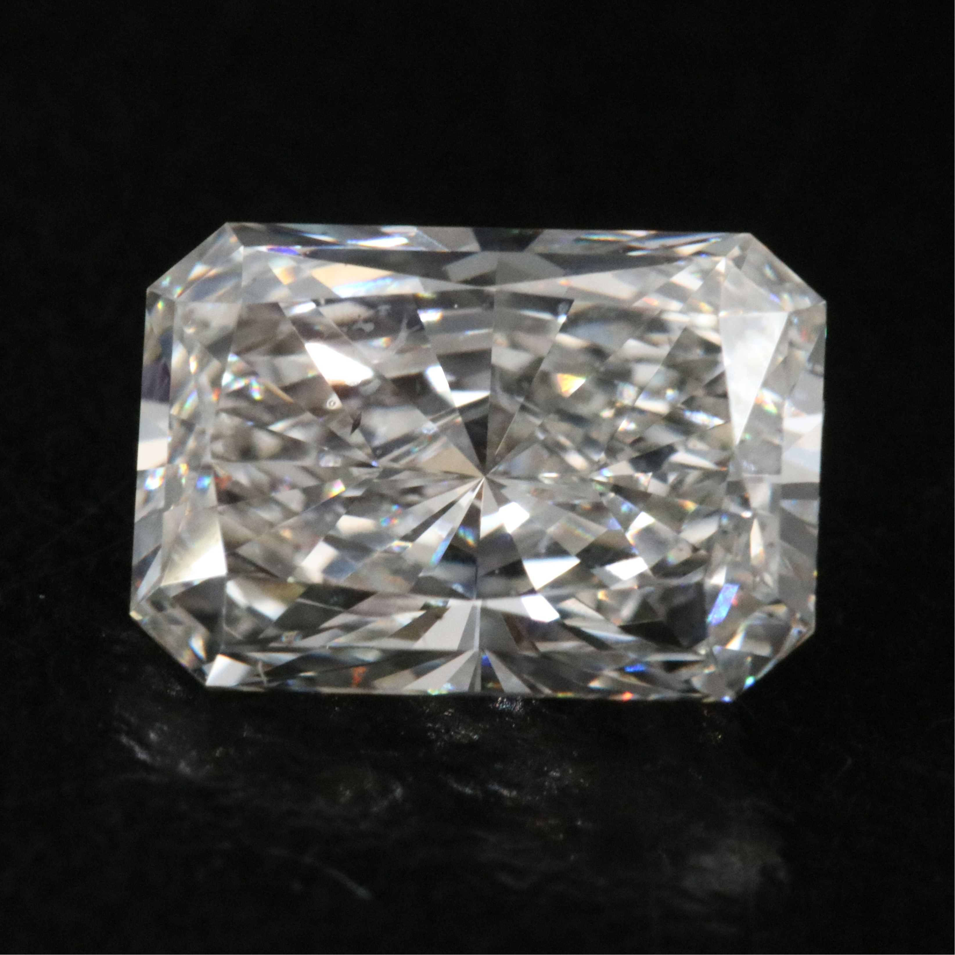 Loose 1.87 CT Lab Grown Diamond with IGI Report