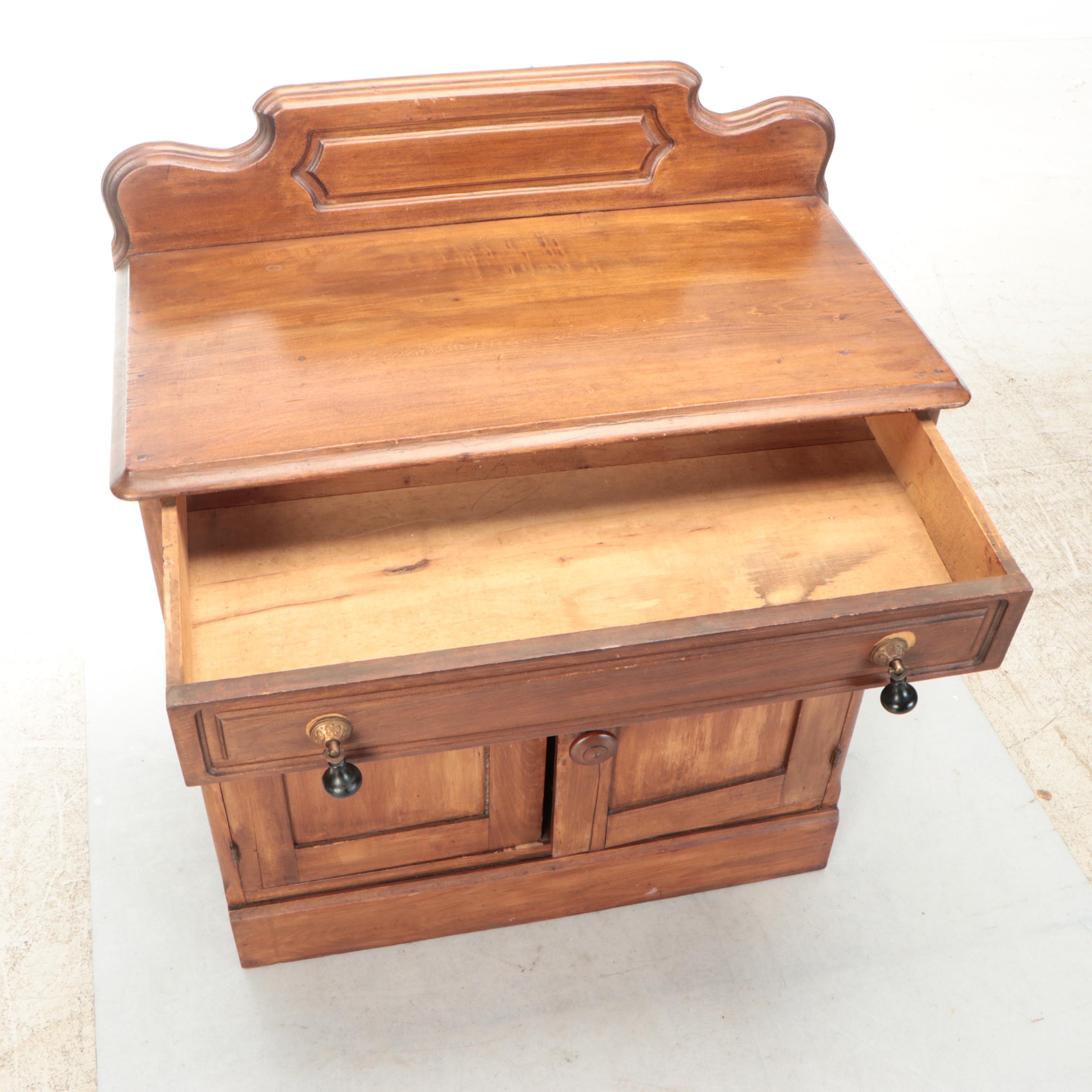 American Primitive Pine Cabinet, Early 20th Century