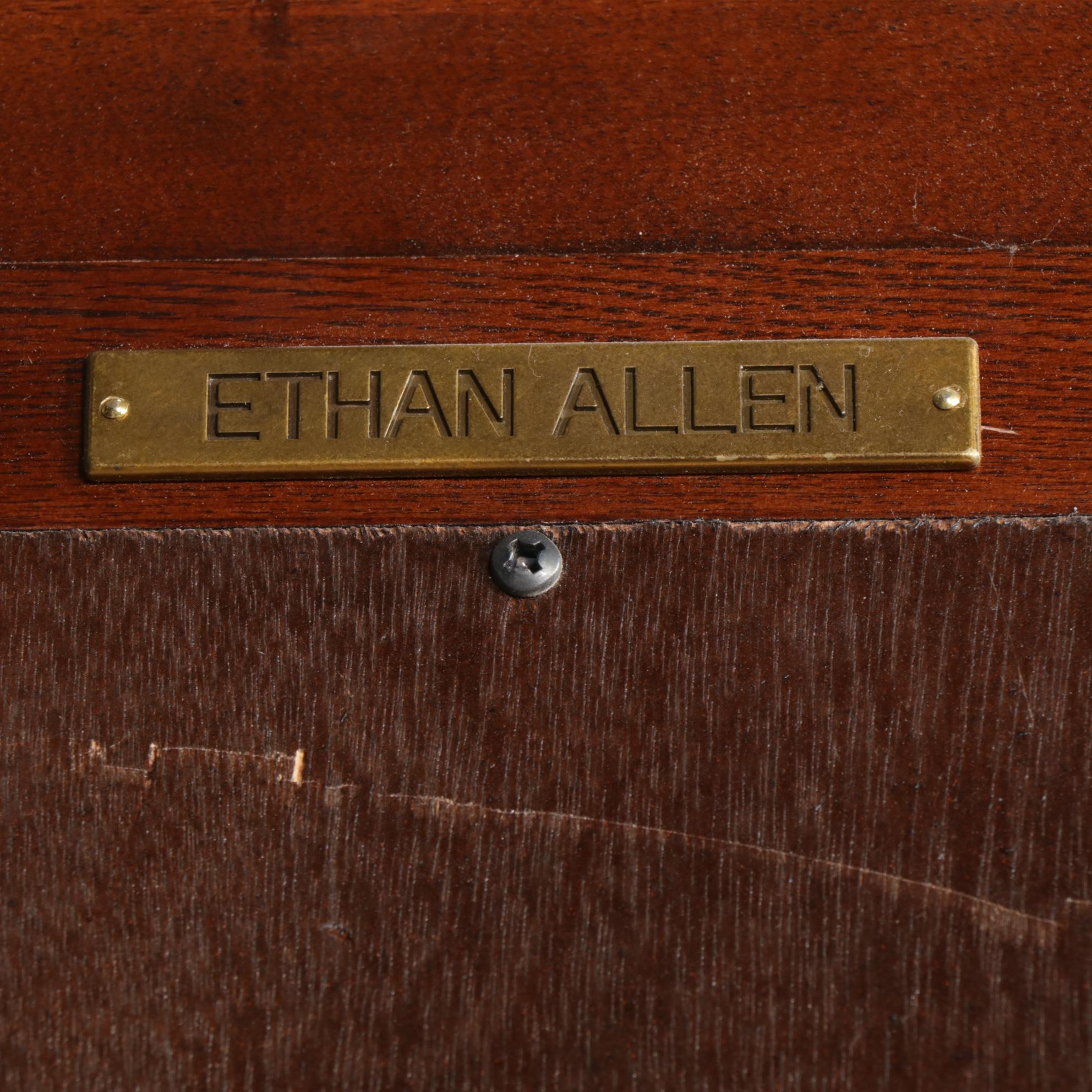 Pair of Ethan Allen Bookcases, 21st Century