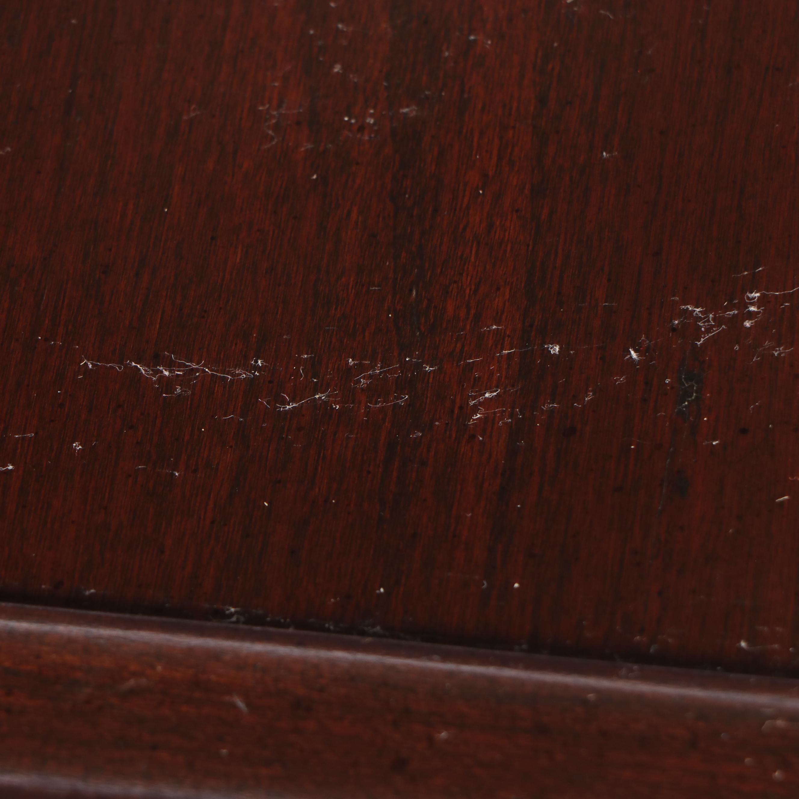 Queen Anne Style Mahogany Tea Table, Late 20th Century