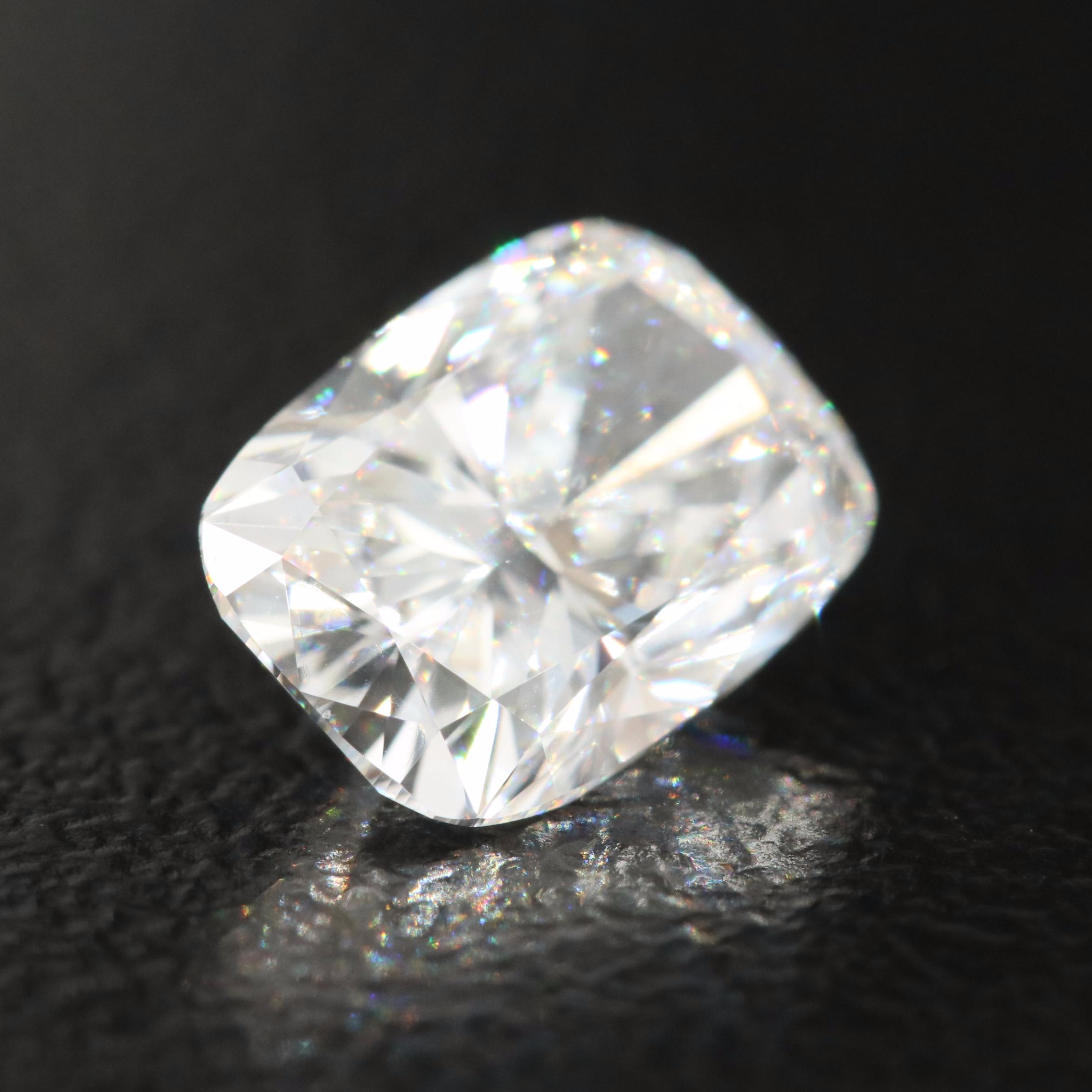 Loose 1.55 CT Lab Grown Diamond with IGI Report