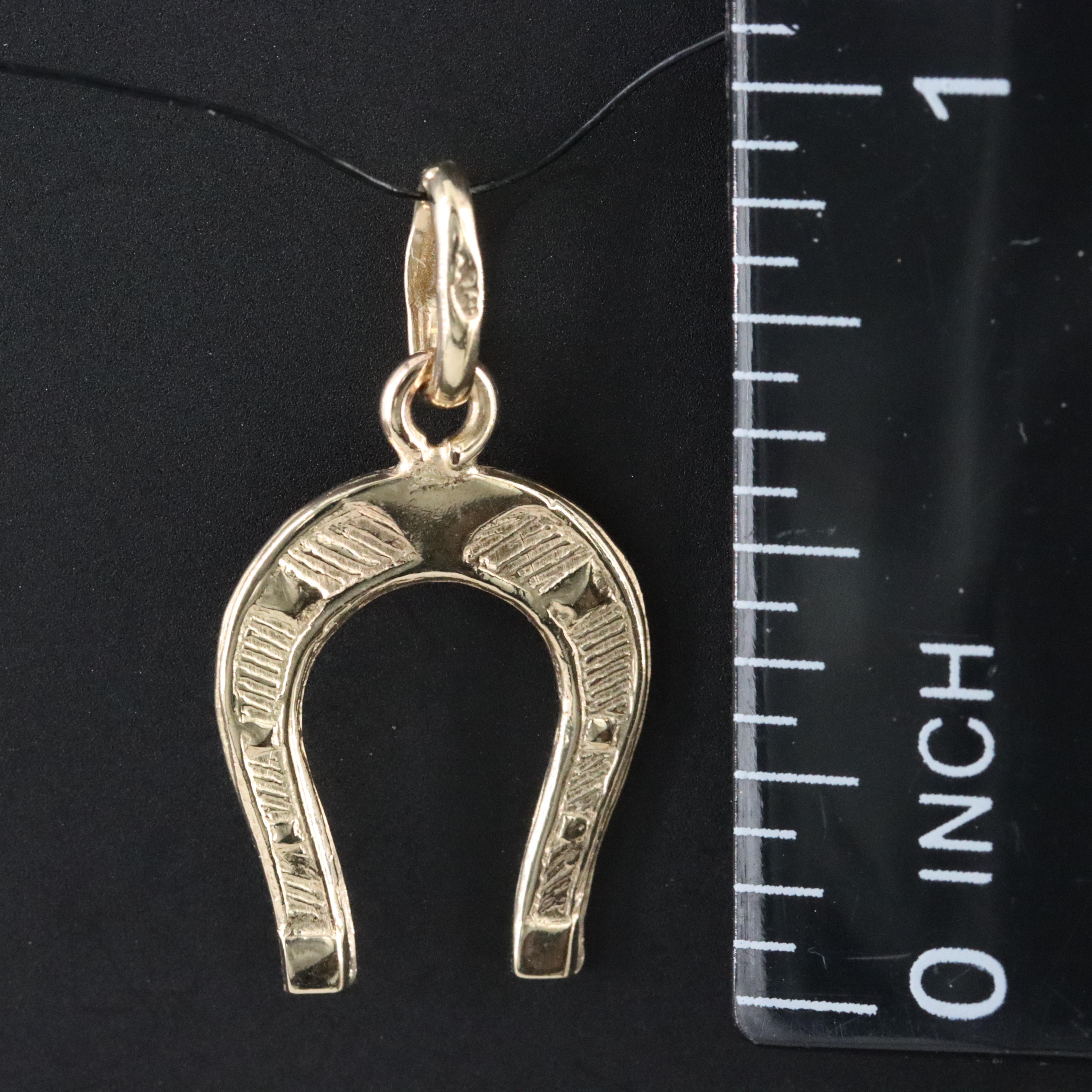 14K Horseshoe Charm Pendant