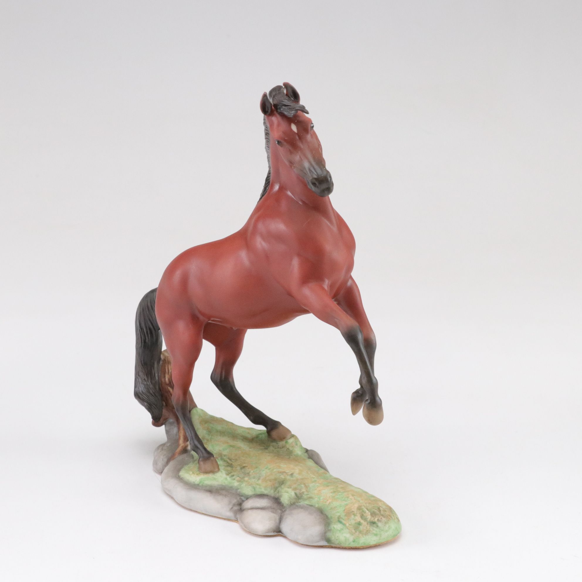 Franklin Mint Hand-Painted Porcelain "The Red Pony" with Two Kaiser Figurines