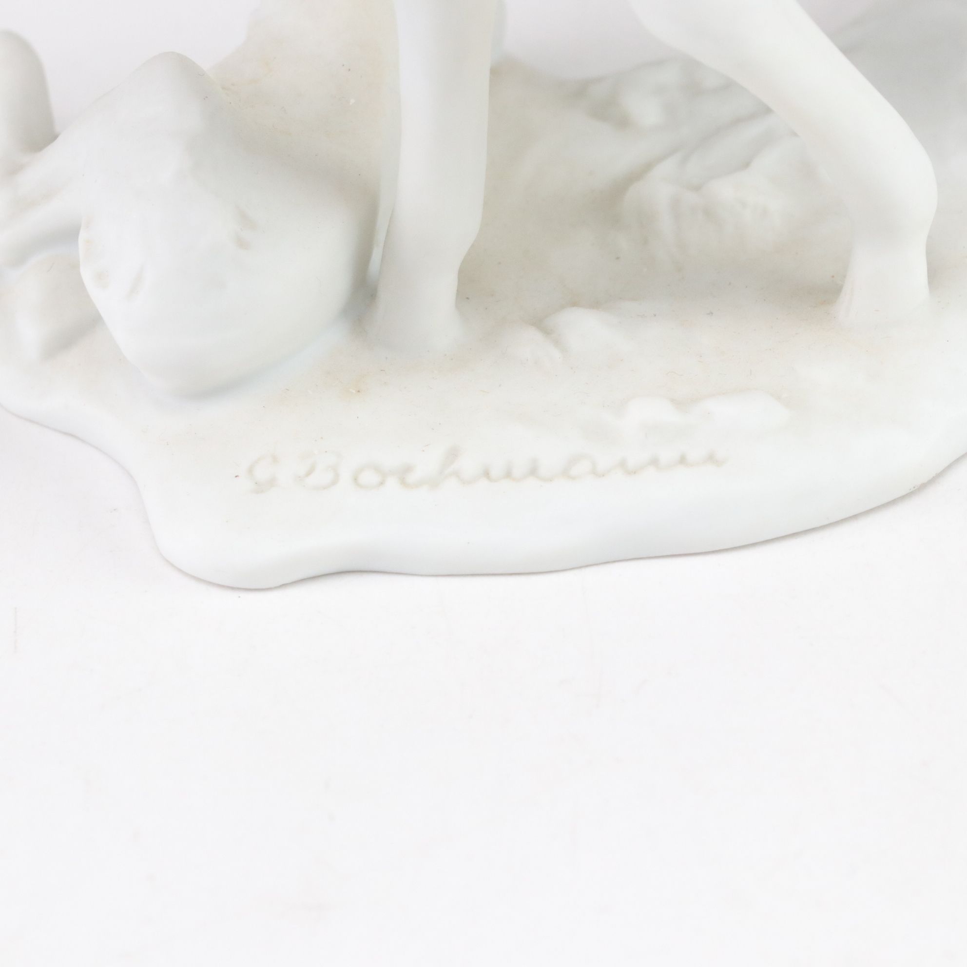 Franklin Mint Hand-Painted Porcelain "The Red Pony" with Two Kaiser Figurines