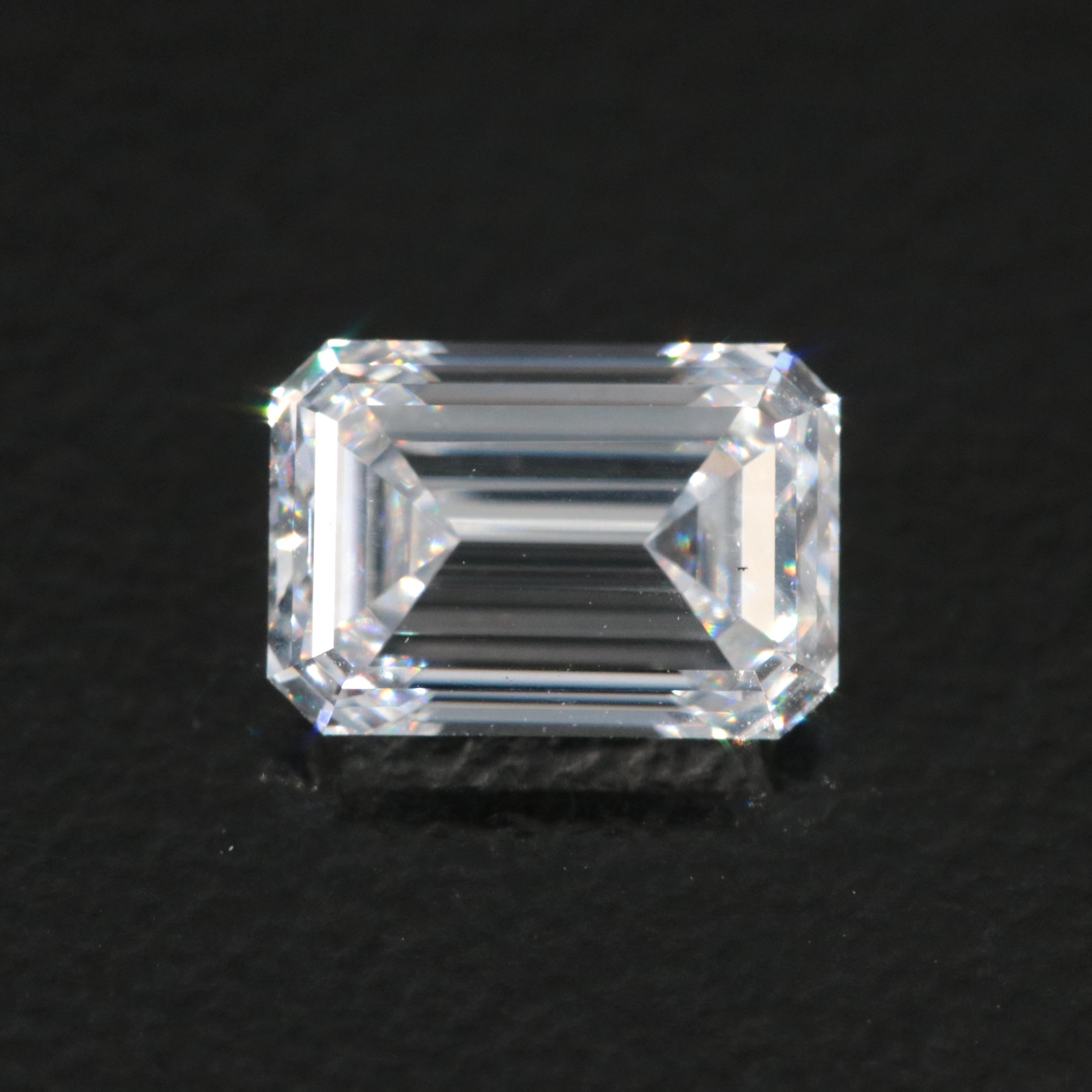 Loose 1.36 CT Lab Grown Diamond with IGI Report