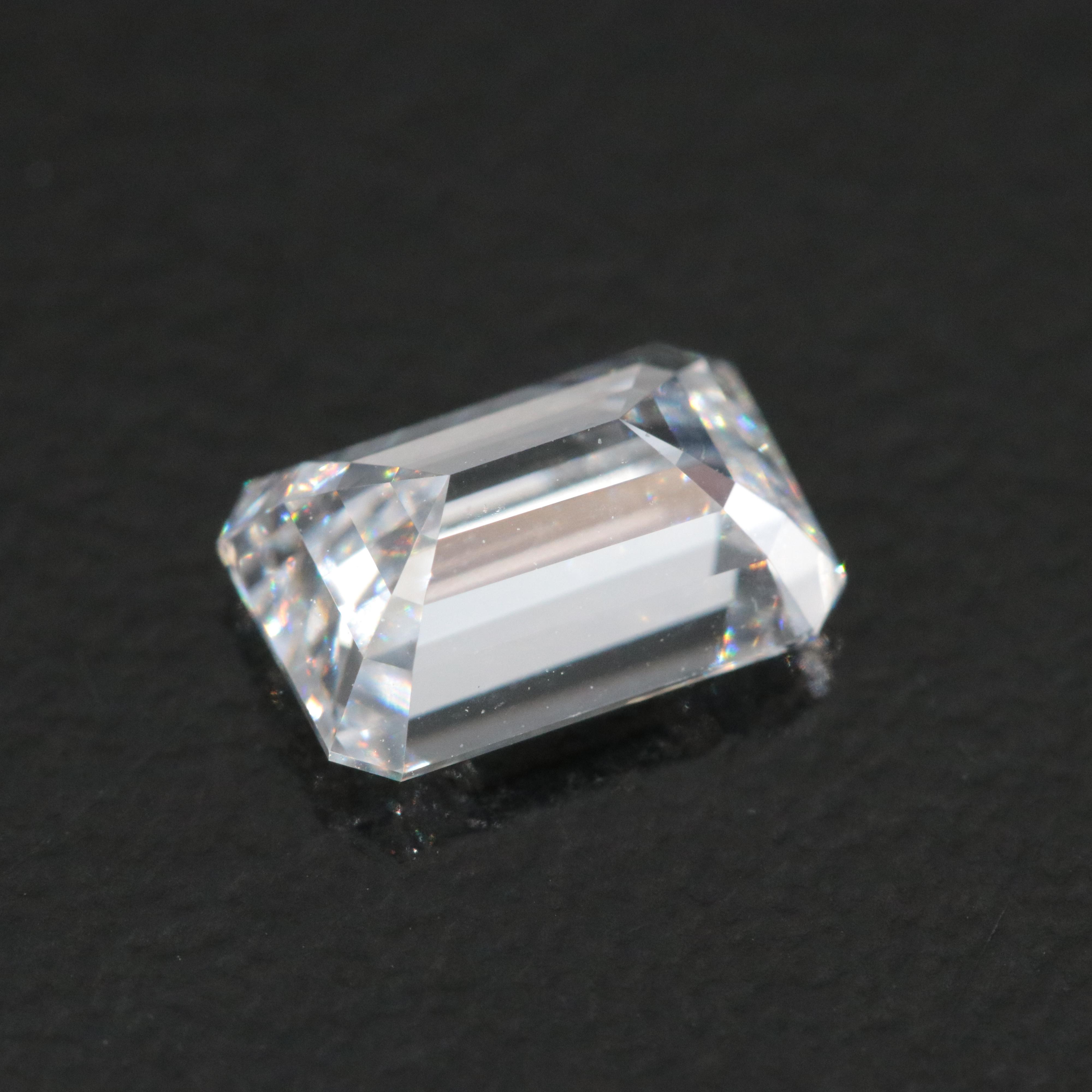 Loose 1.36 CT Lab Grown Diamond with IGI Report