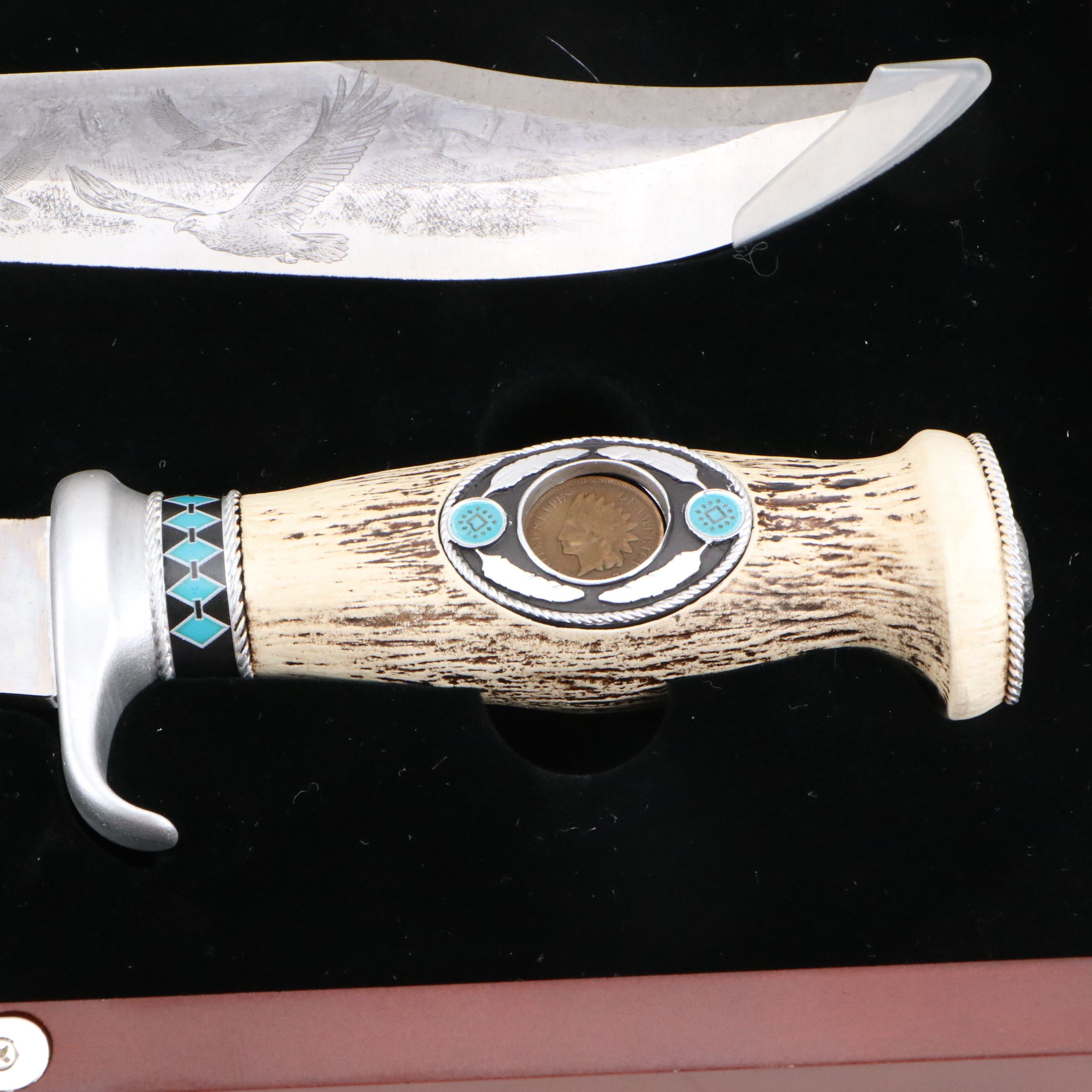 Danbury Mint Indian Head Penny Bowie Knife Set with Pictorial Blade Etching