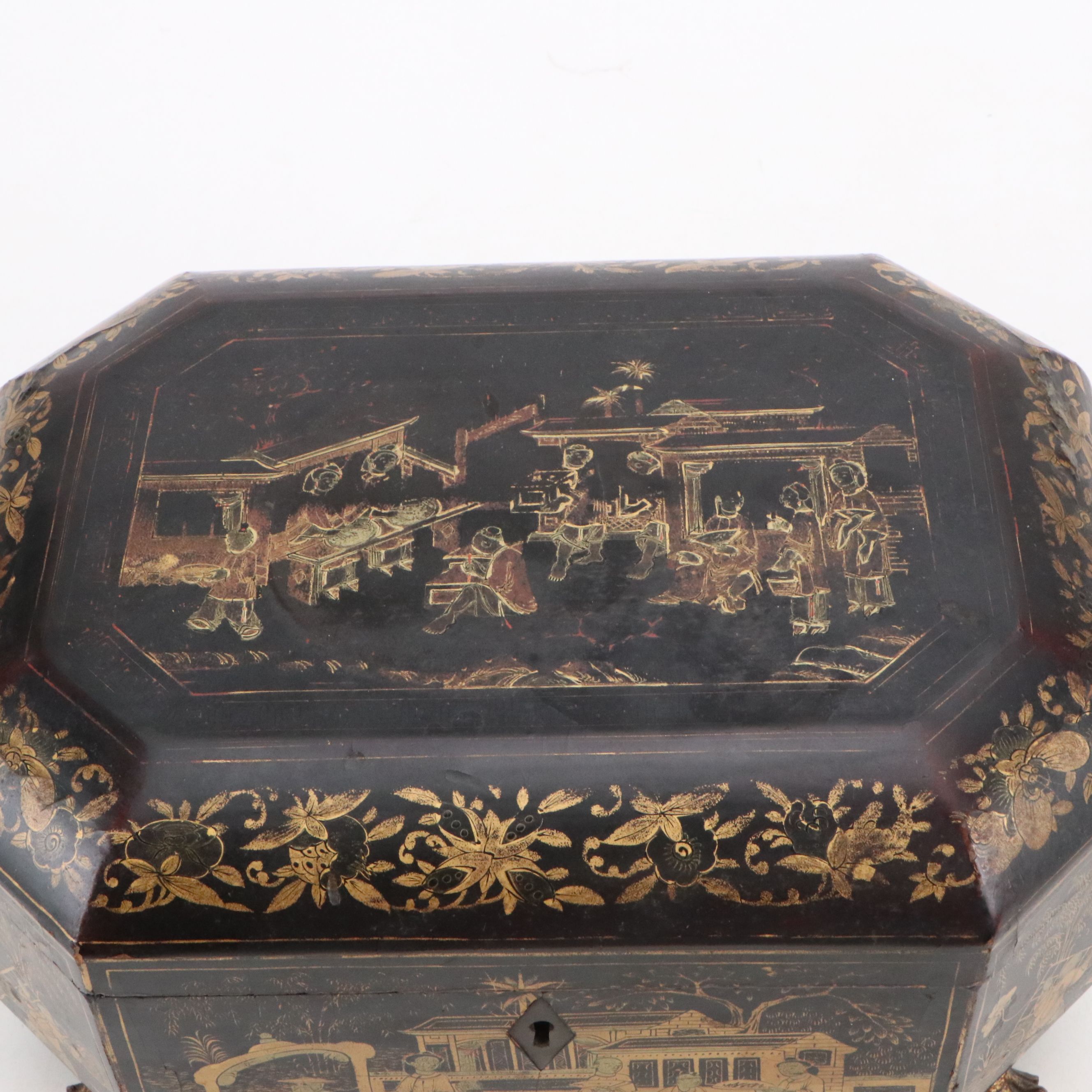 Chinese Black and Gold Finish Wood Decorative Box