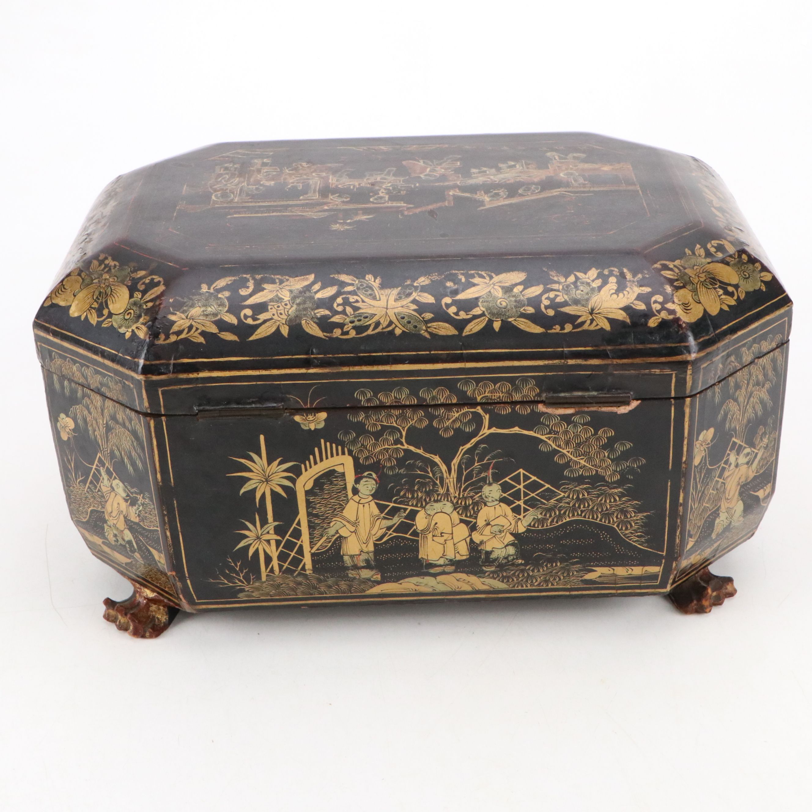 Chinese Black and Gold Finish Wood Decorative Box